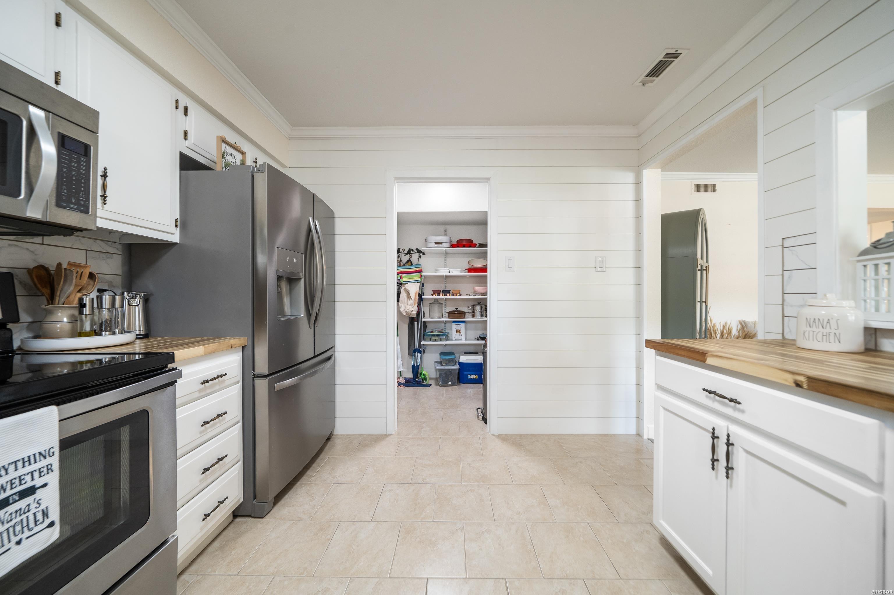 160 Cooper Street Property Photo 13