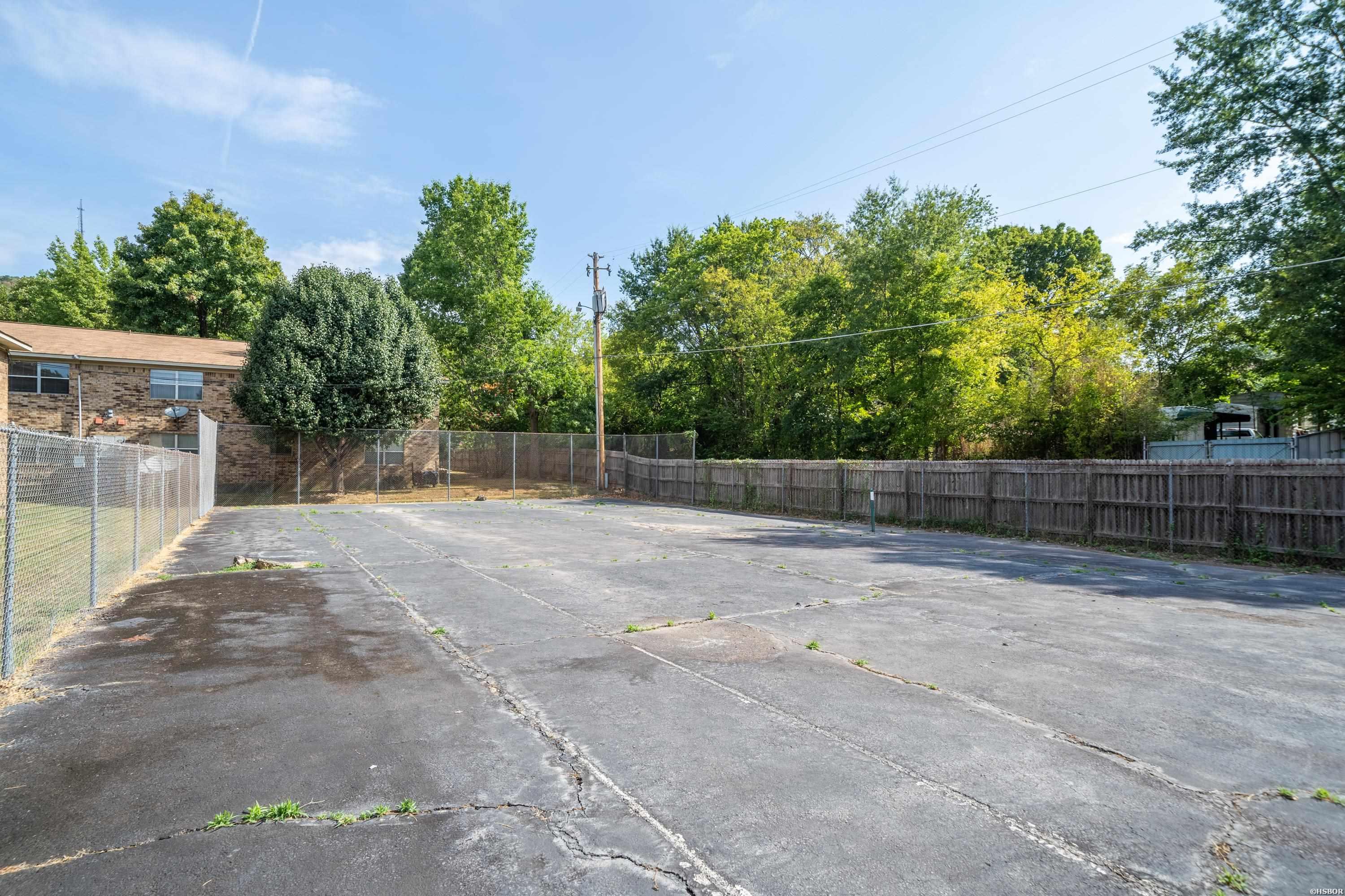 160 Cooper Street Property Photo 30