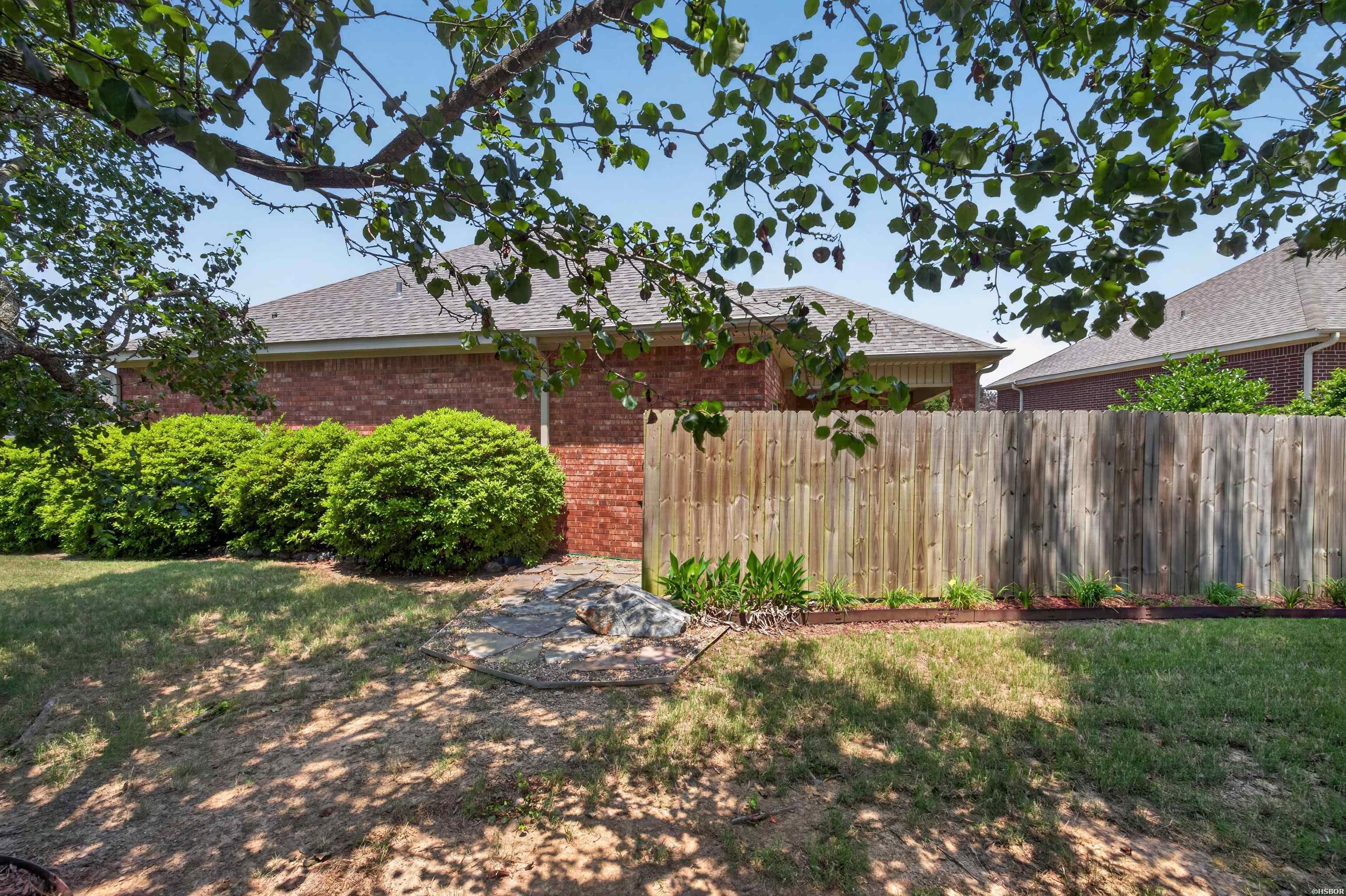 114 Sand Pebble Property Photo 39