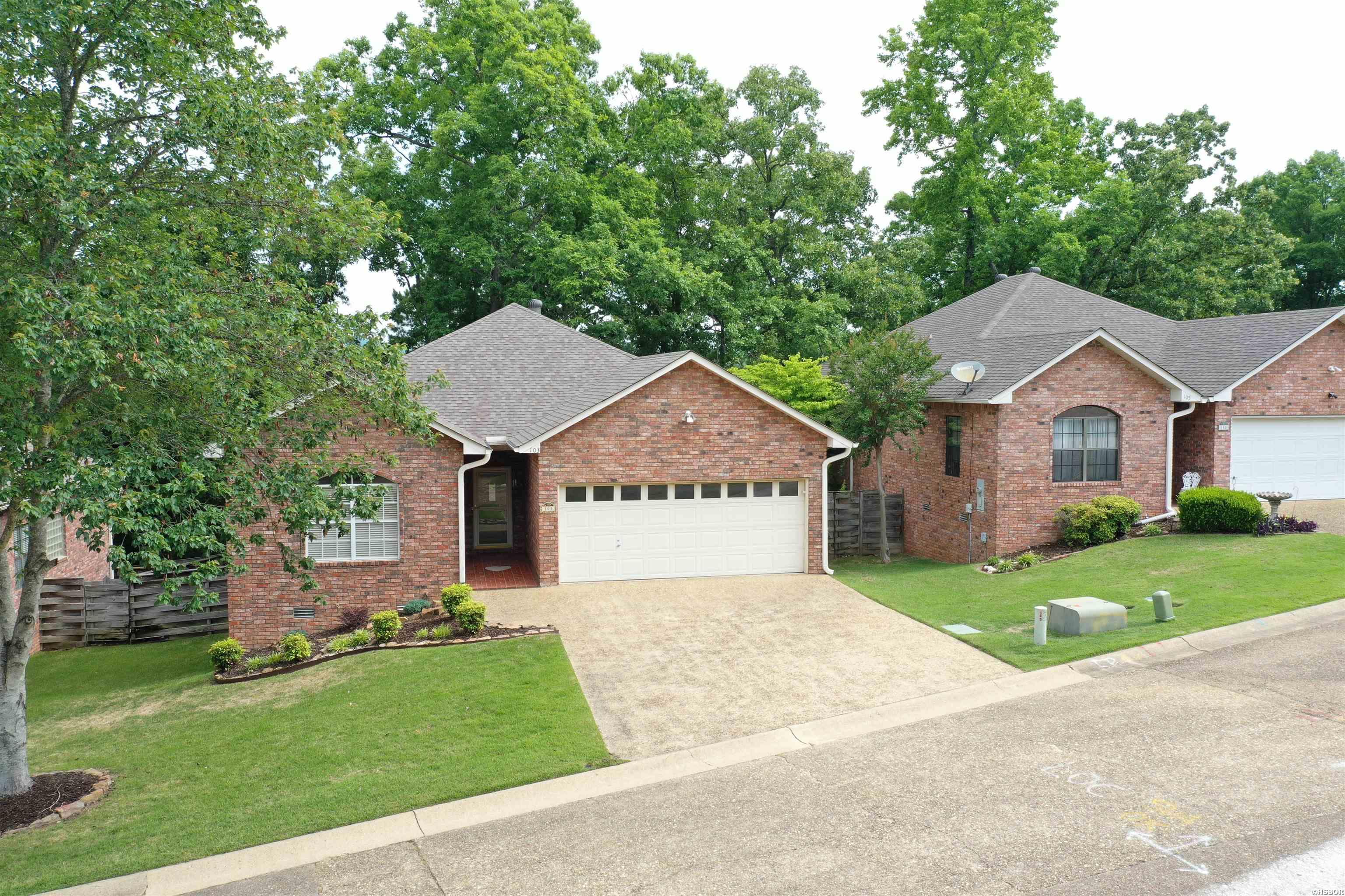 103 CREEKVIEW Terrace Property Photo 1