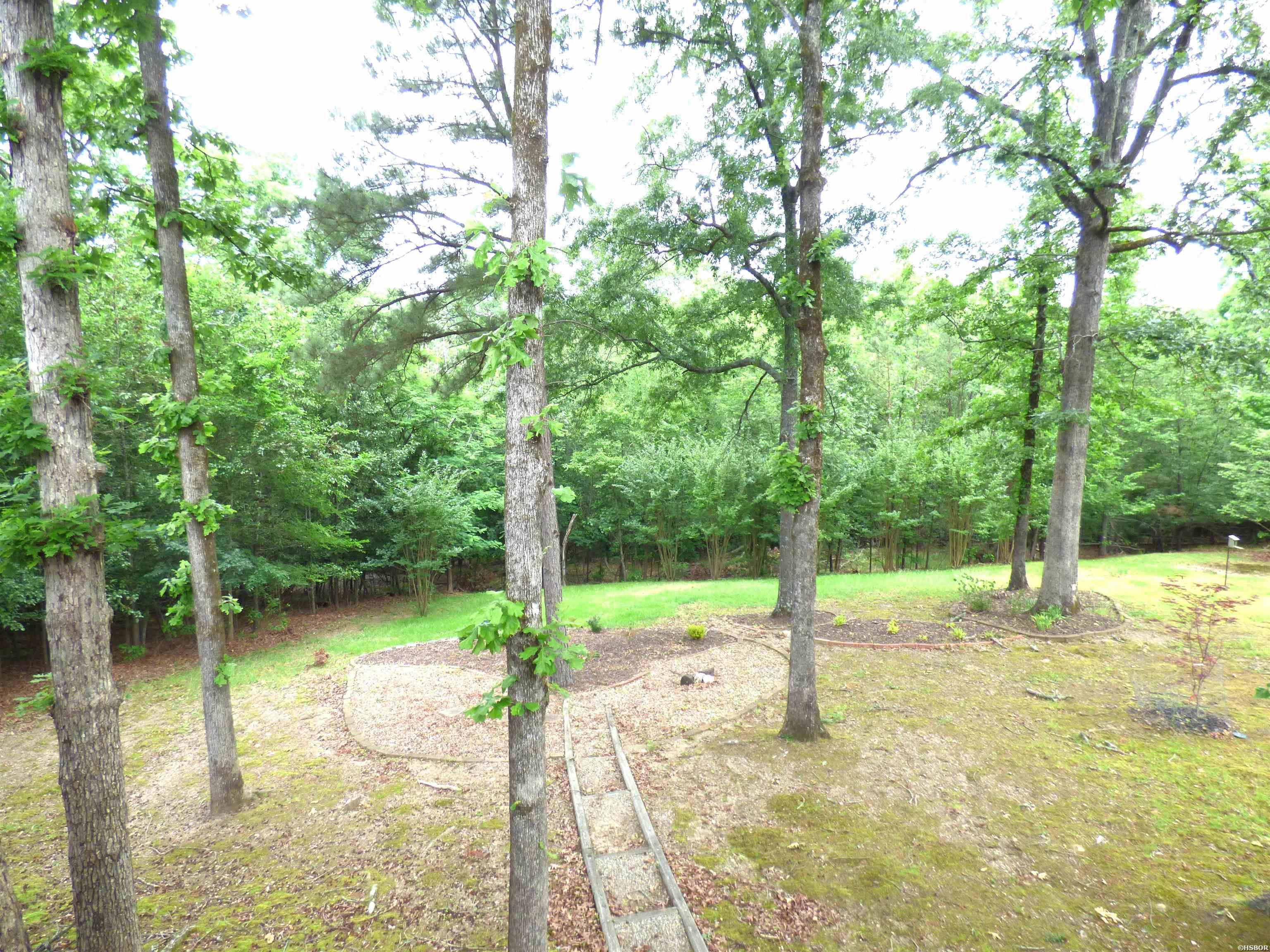 103 Creekview Terrace Property Photo 2