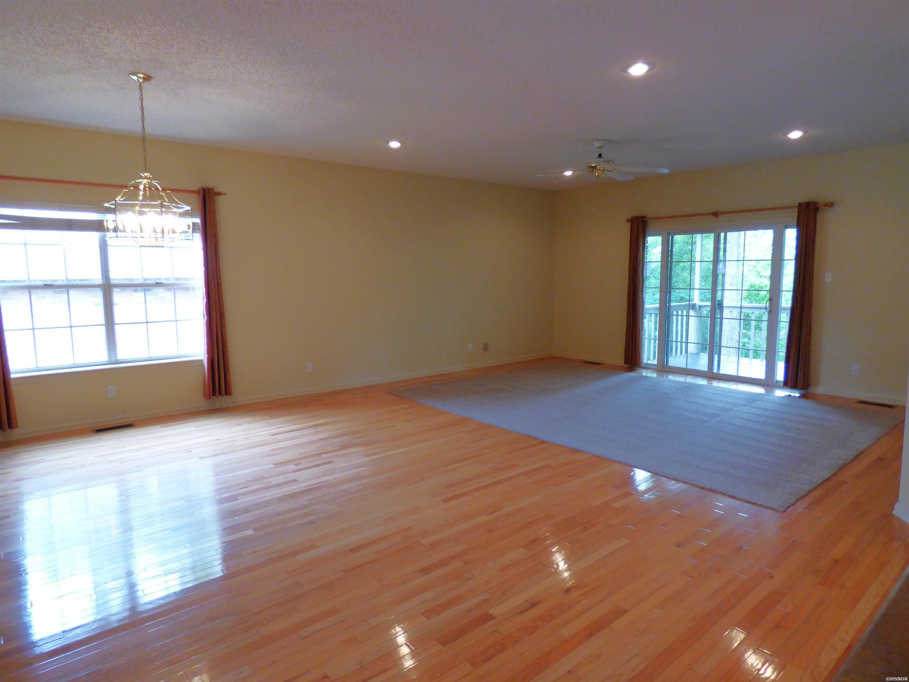 103 Creekview Terrace Property Photo 13