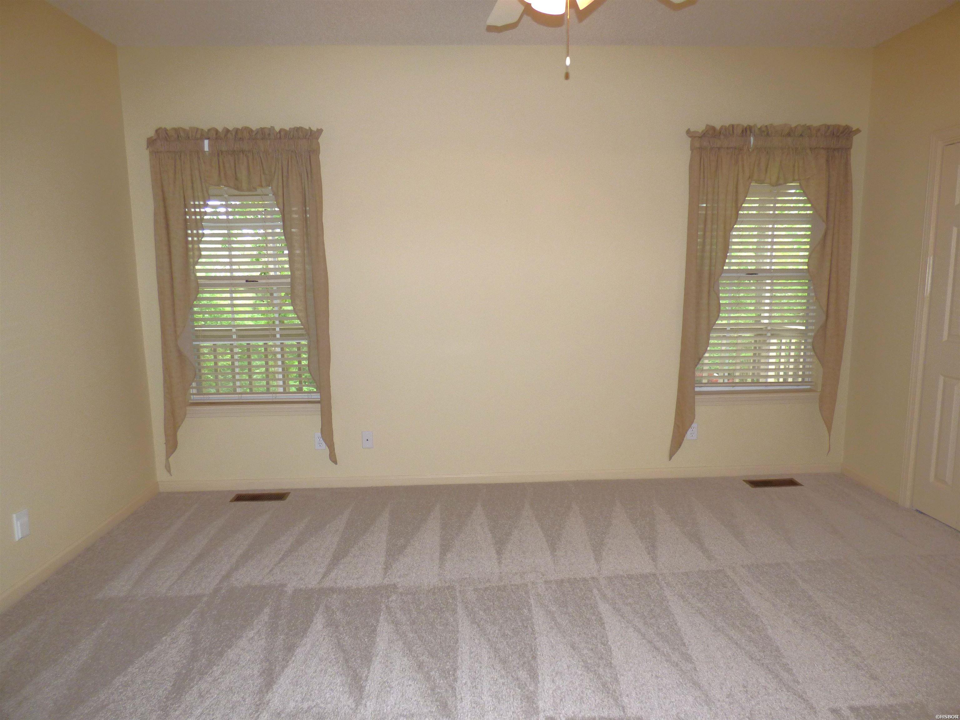 103 Creekview Terrace Property Photo 25