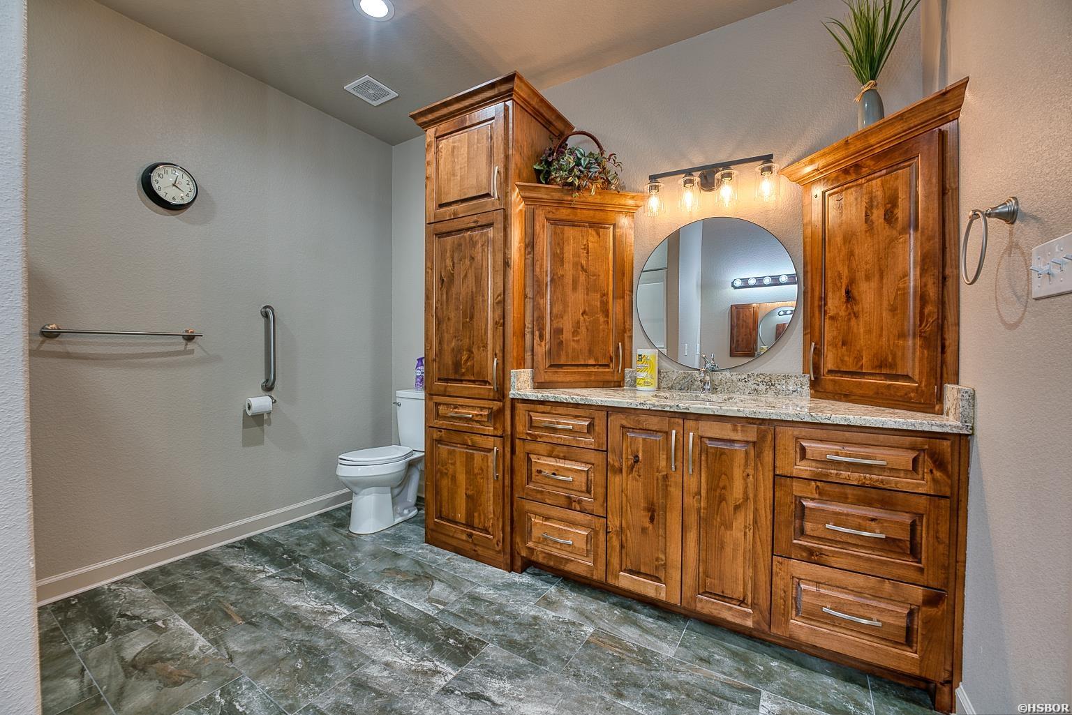 316 Stihl Road Property Photo 13