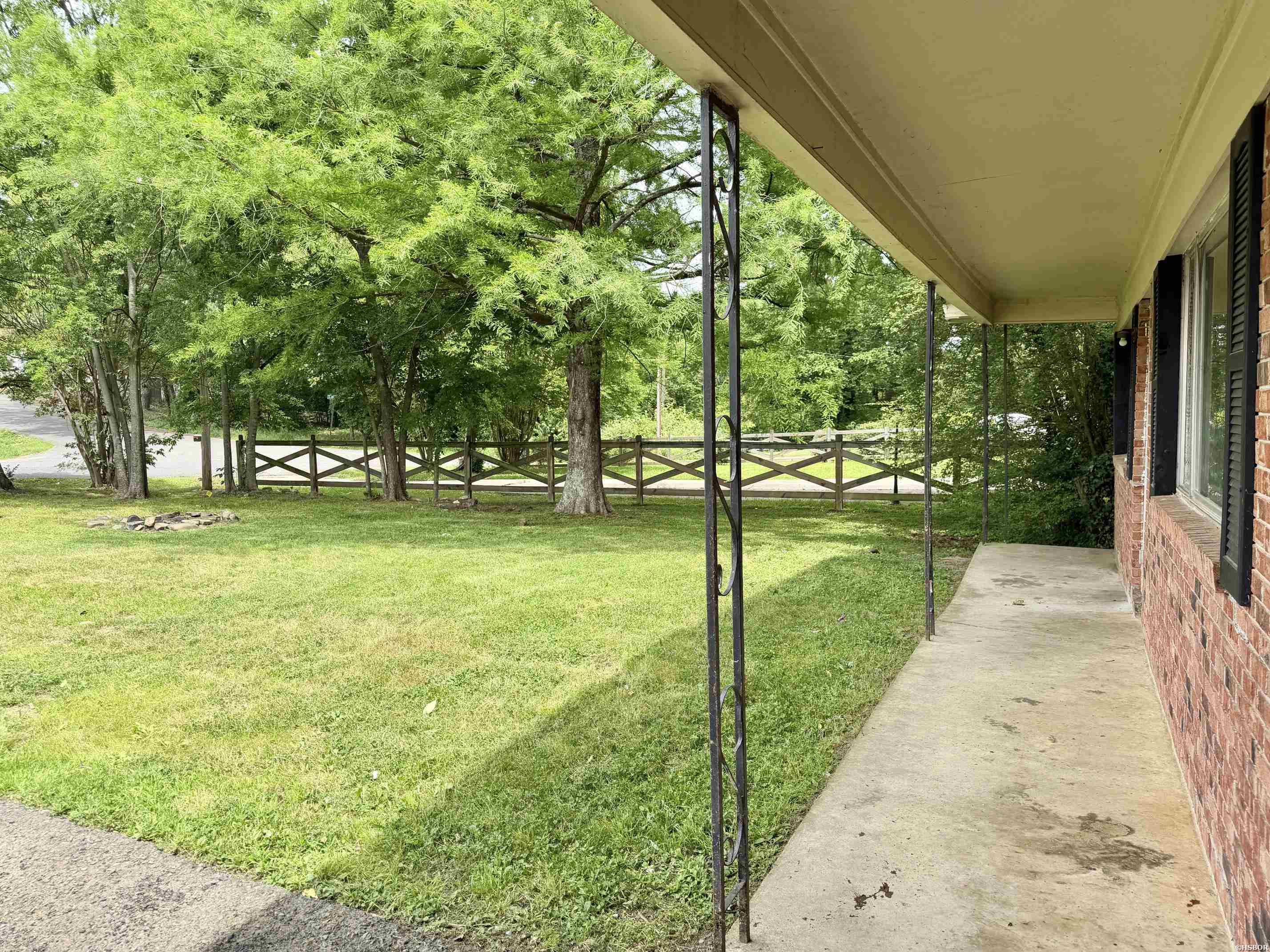 612 Trivista Right Property Photo 2