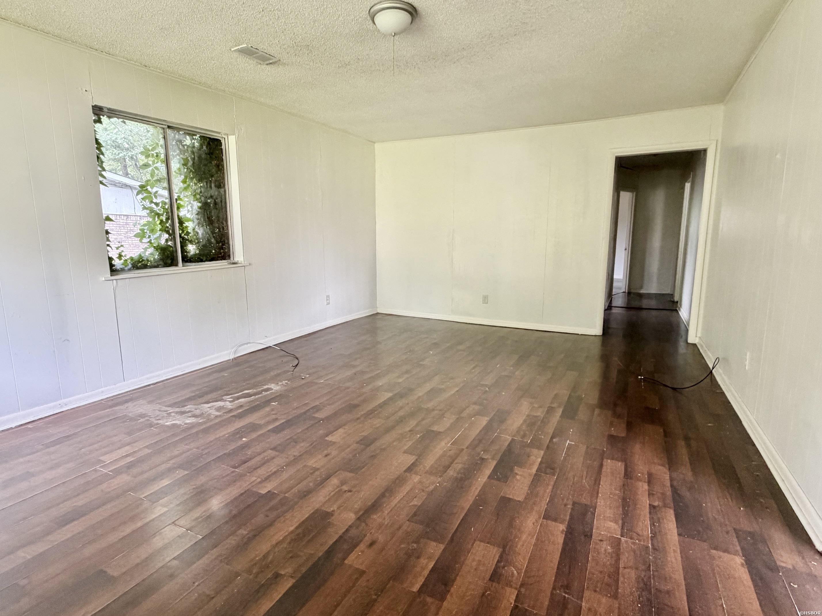612 Trivista Right Property Photo 4