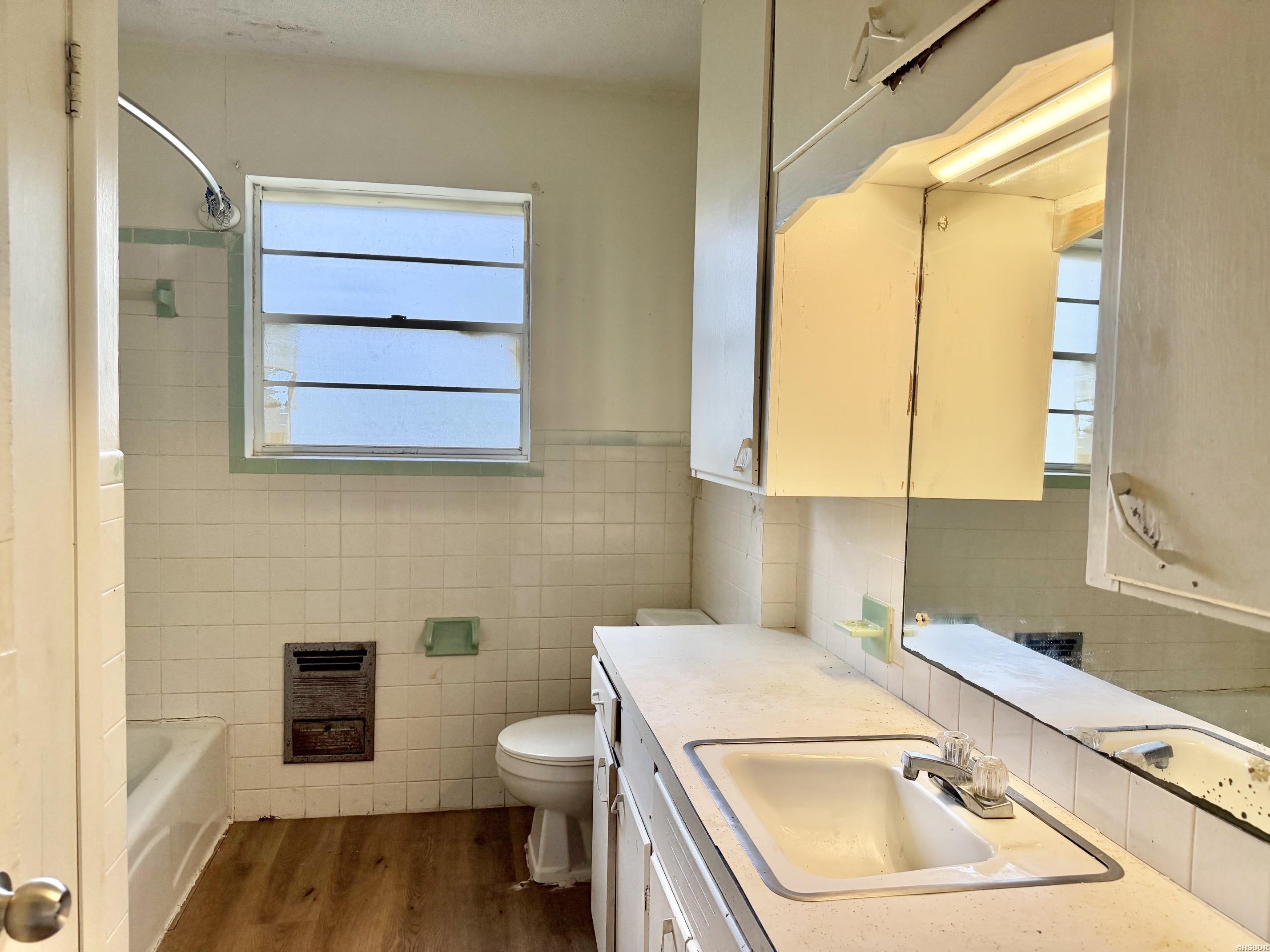 612 Trivista Right Property Photo 11