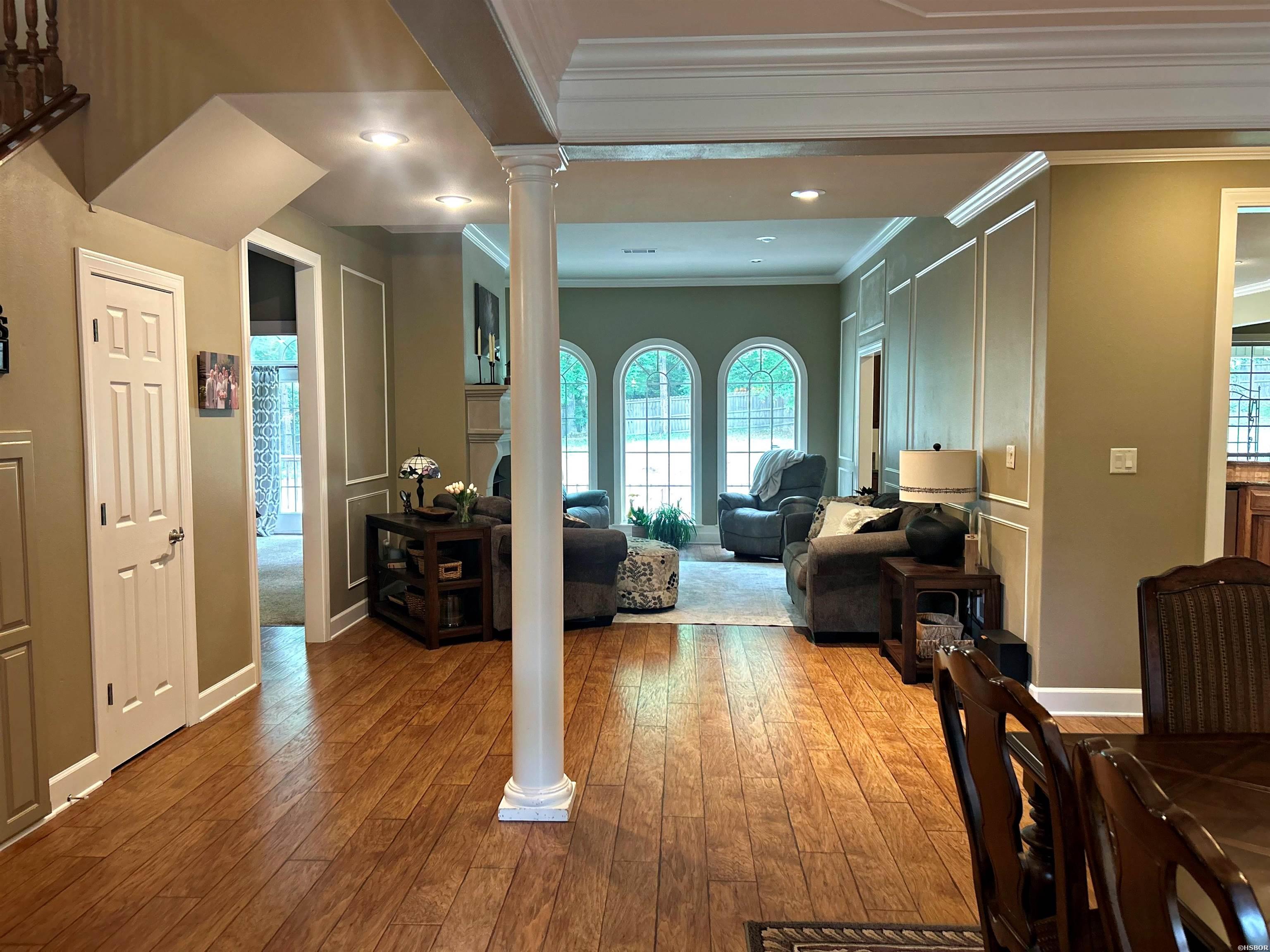 111 Apple Blossom Drive Property Photo 12