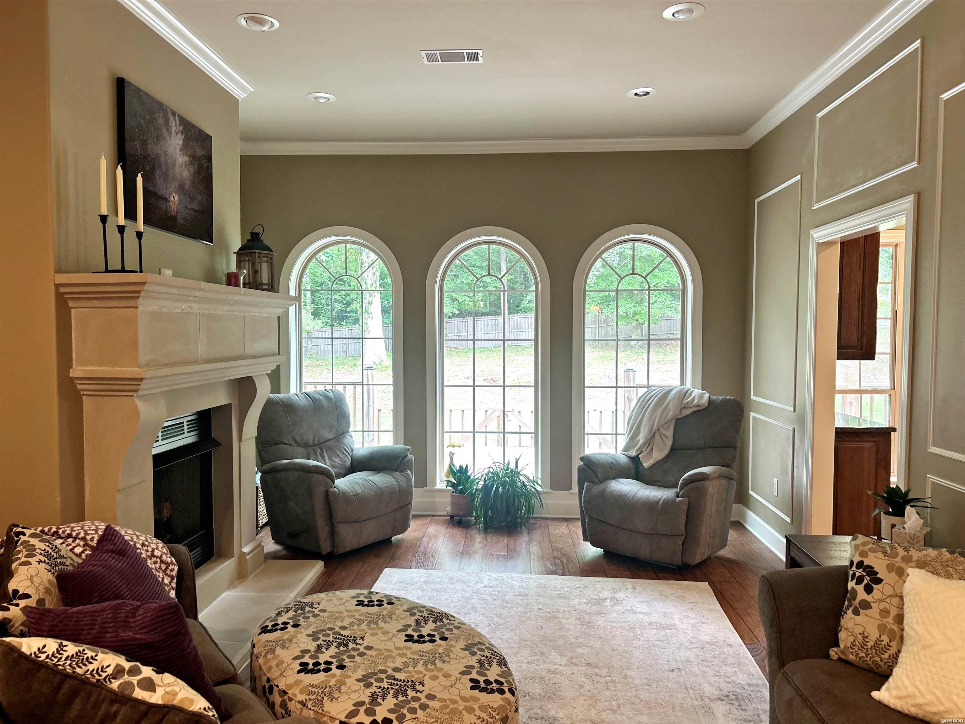 111 Apple Blossom Drive Property Photo 14