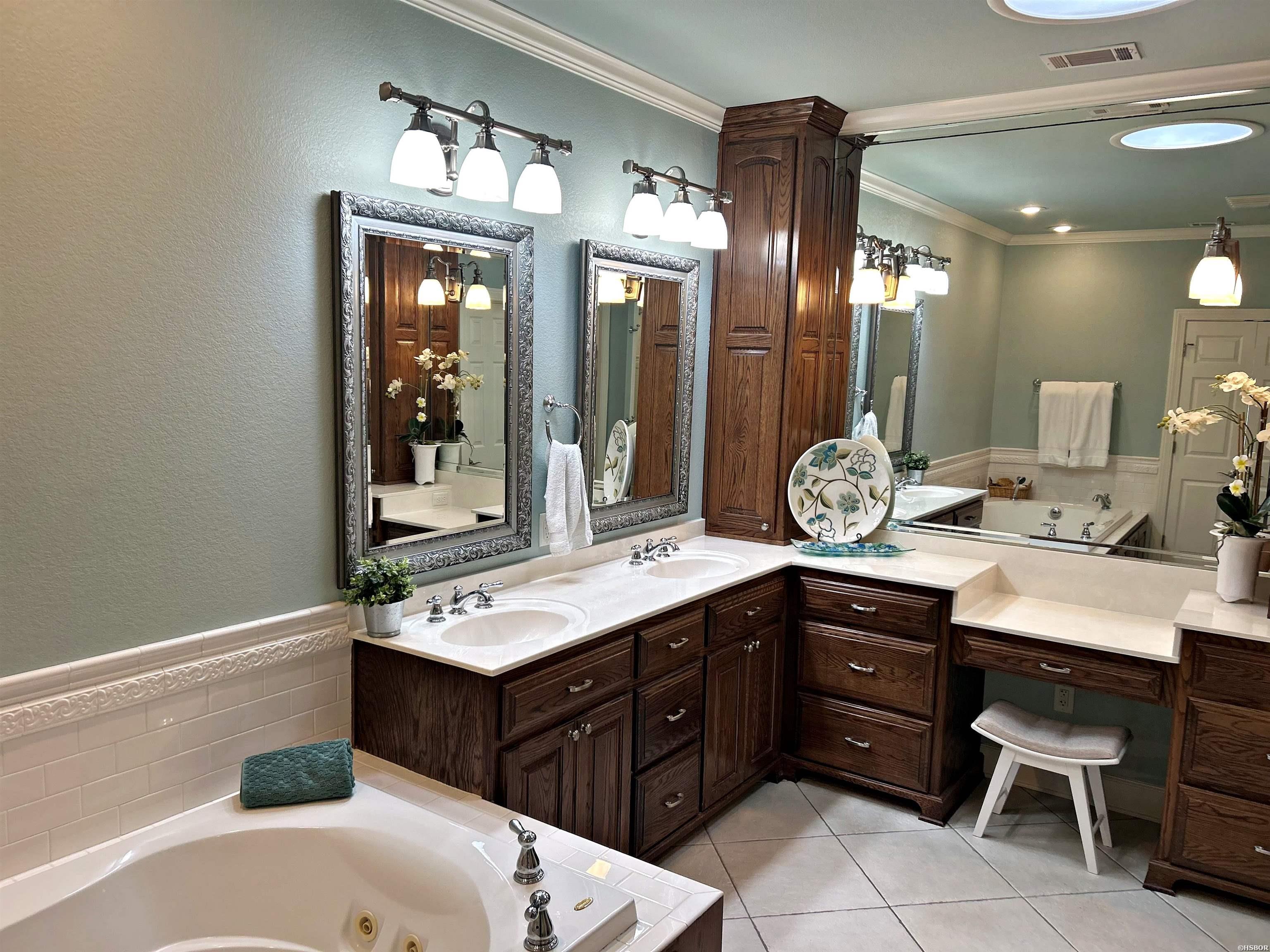 111 Apple Blossom Drive Property Photo 29