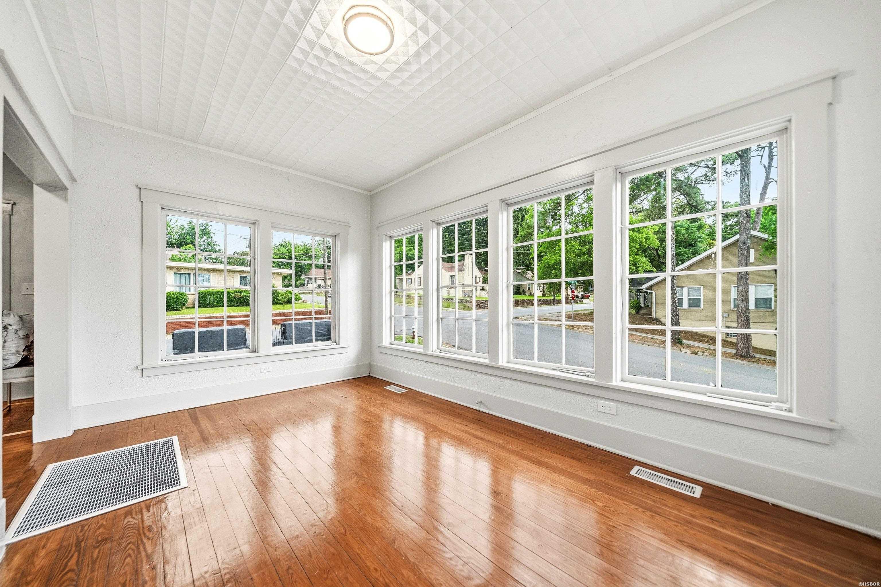 301 Summer Street Property Photo 40