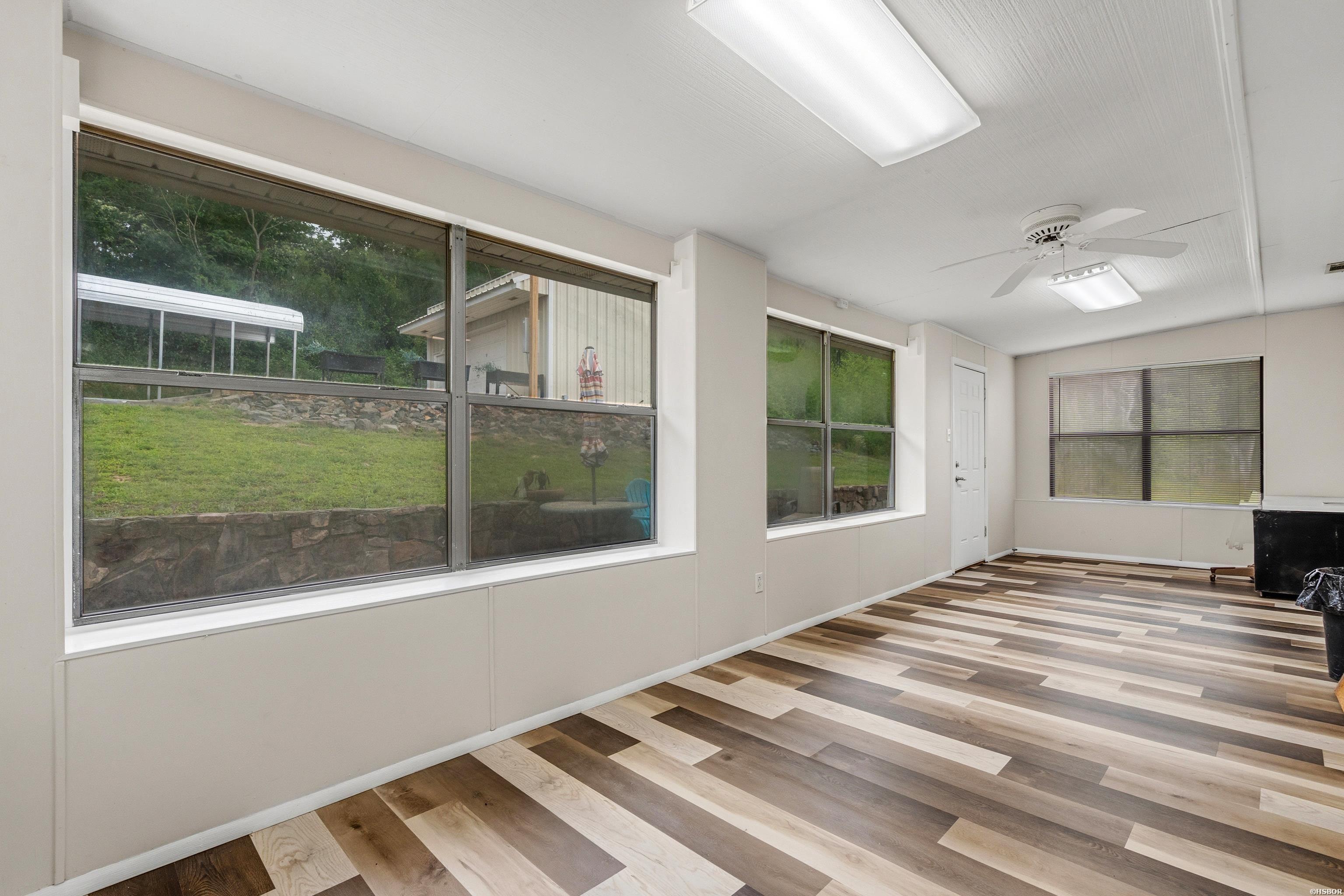 140 Amity Road Property Photo 11