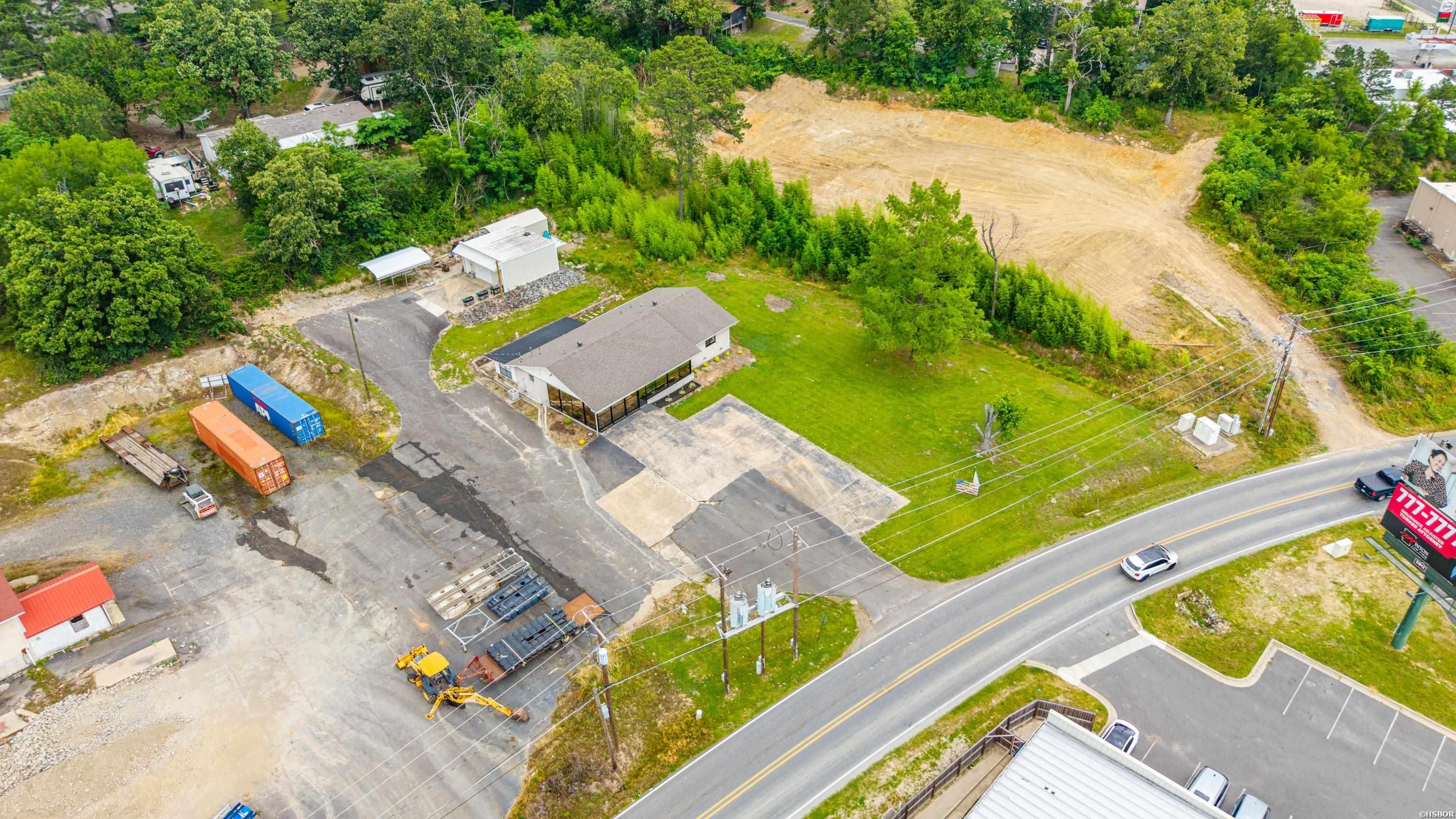 140 Amity Road Property Photo 39