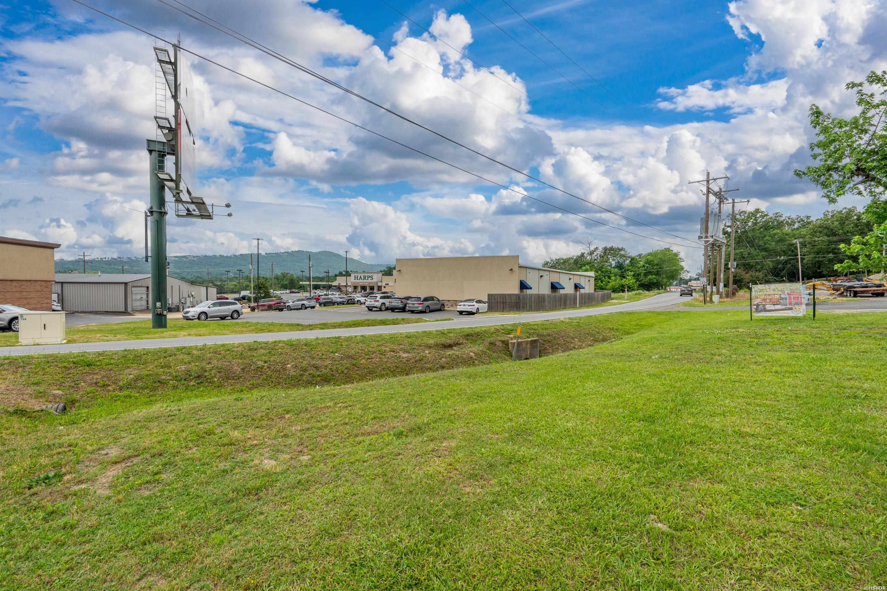 140 Amity Road Property Photo 41