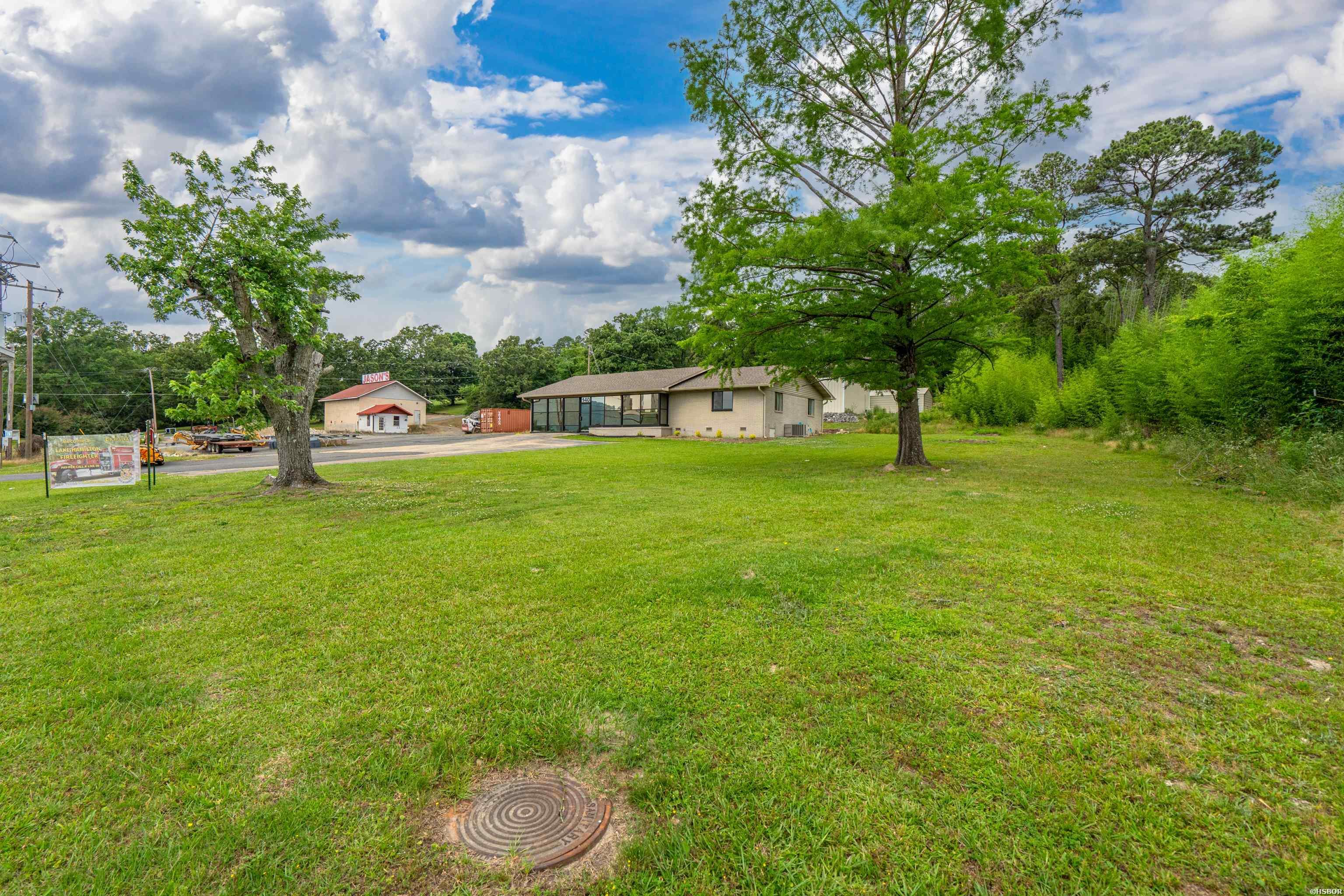 140 Amity Road Property Photo 42