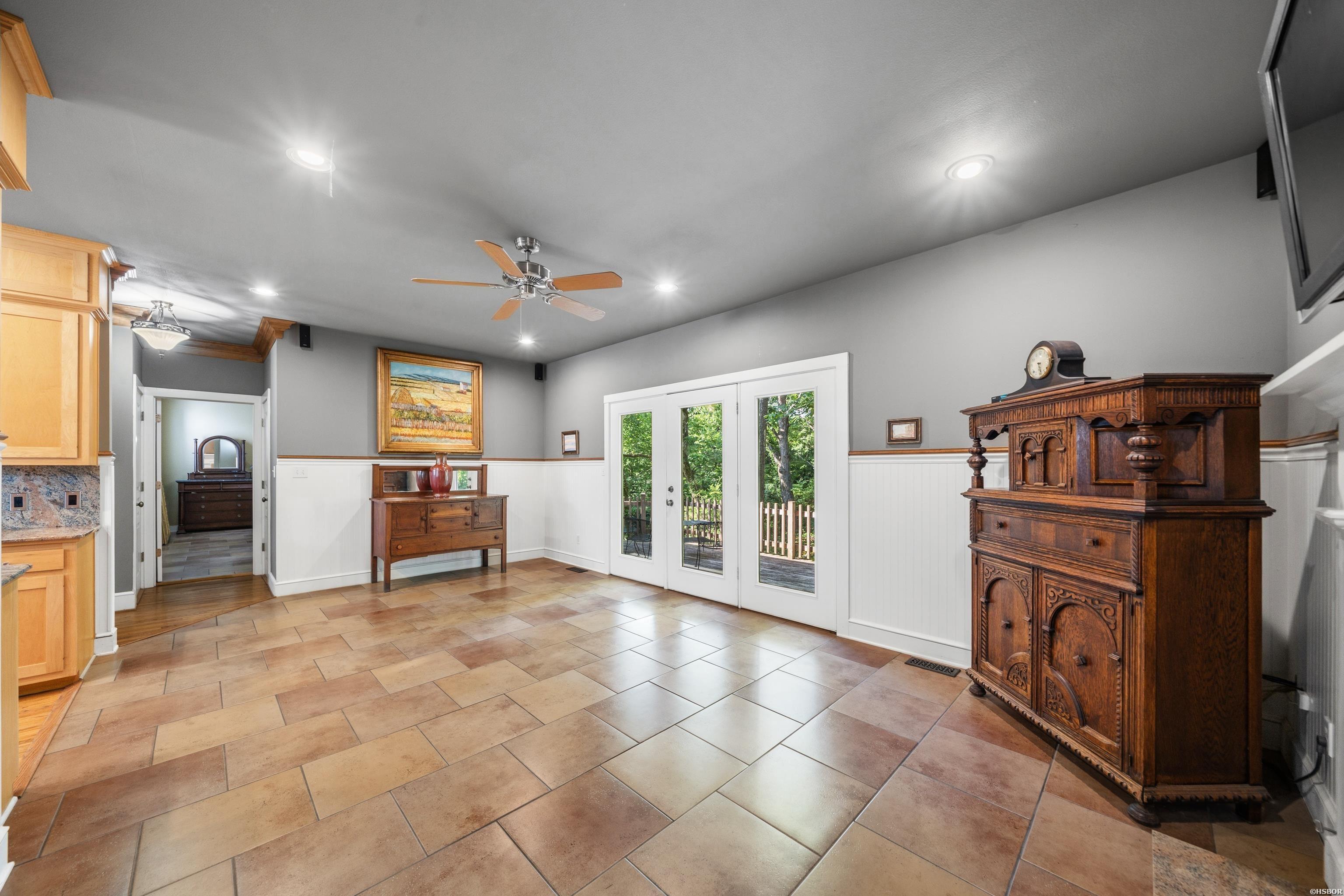 7 Timber Ridge Circle Property Photo 4