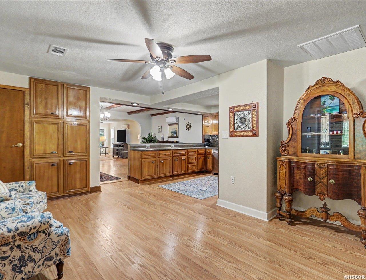 132 Oakridge Road Property Photo 7