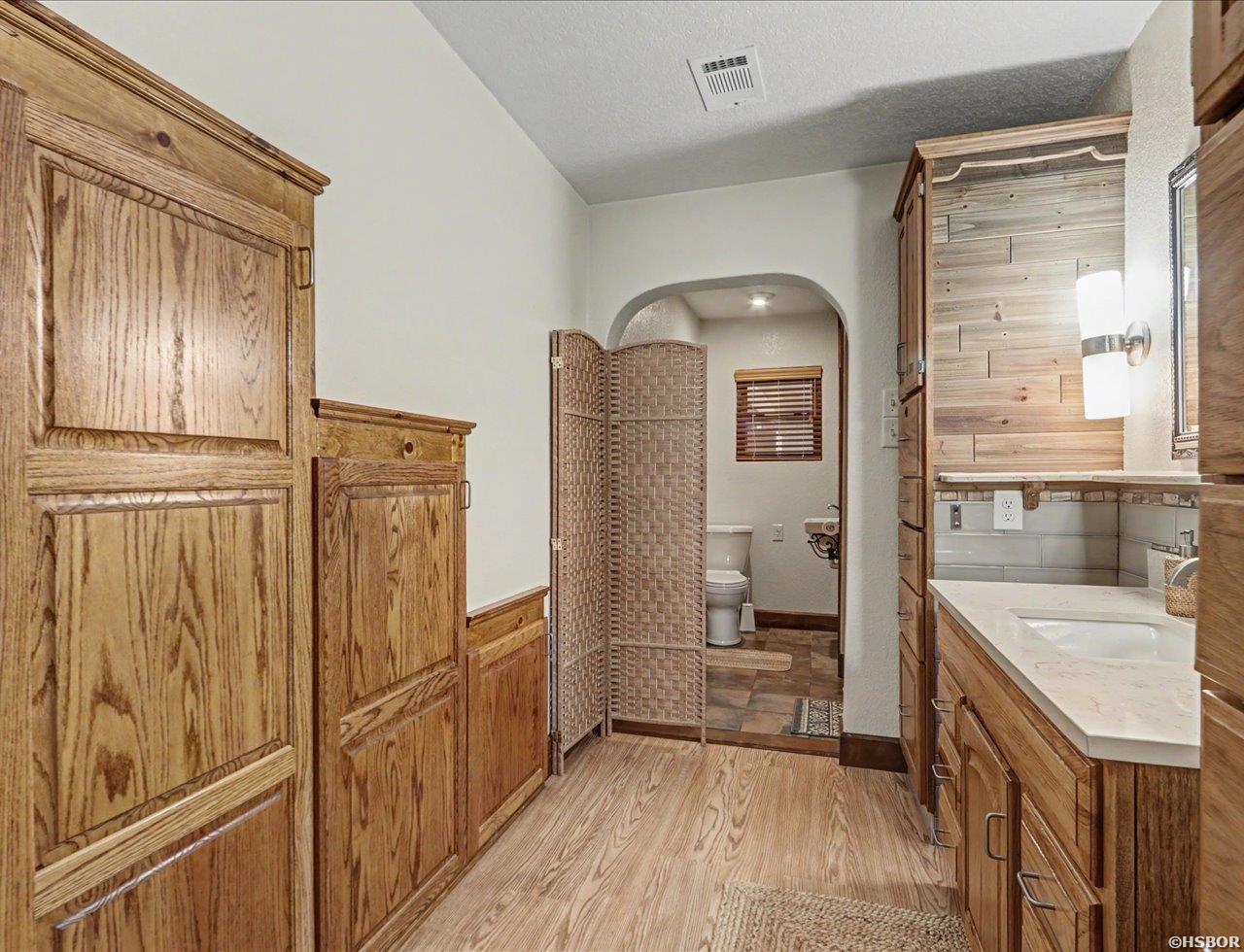 132 Oakridge Road Property Photo 20