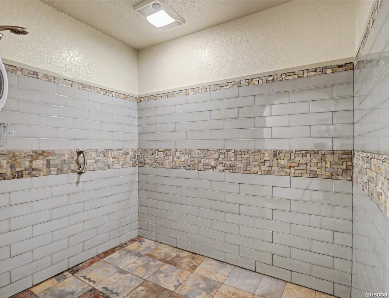 132 Oakridge Road Property Photo 22