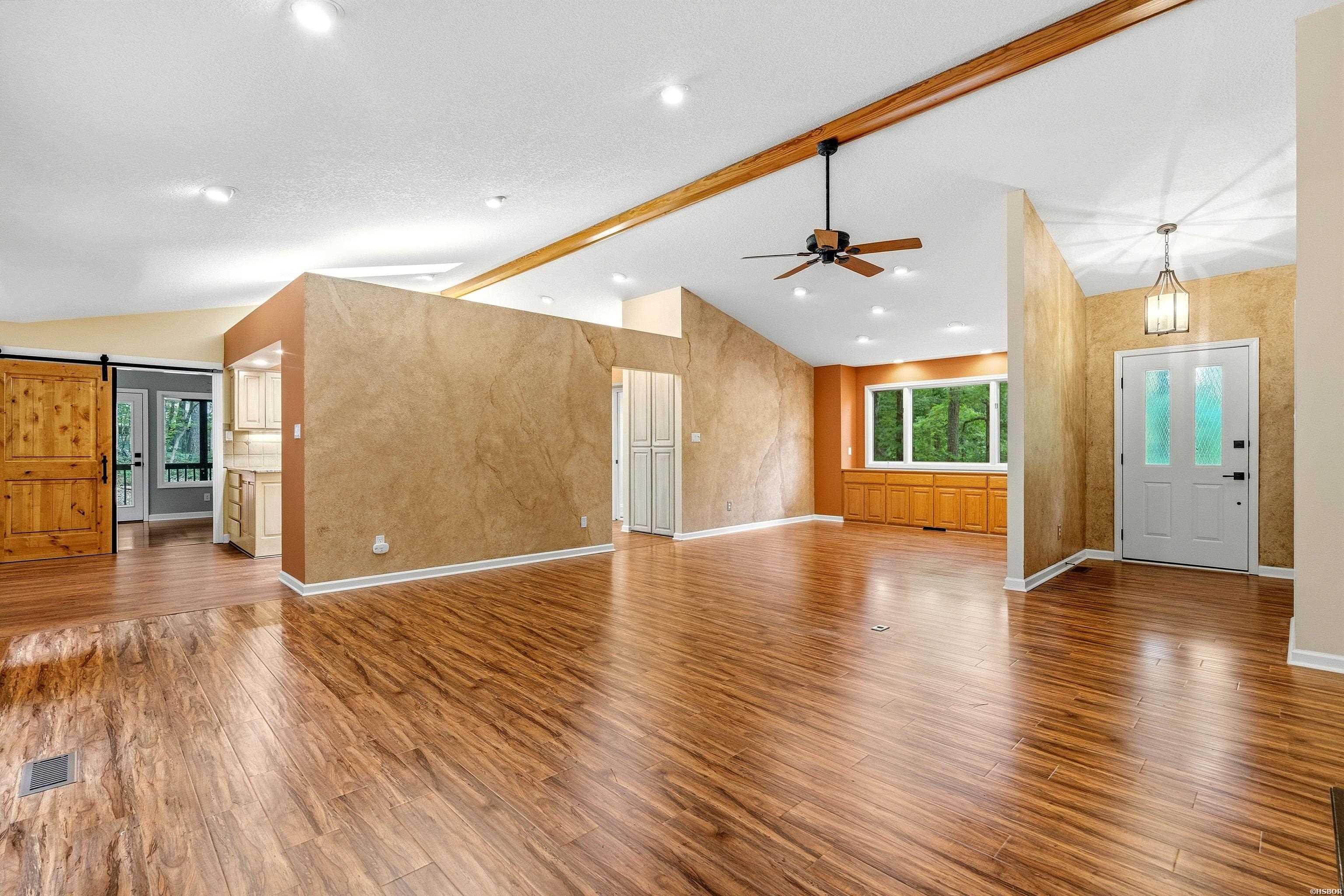 4 Curso Lane Property Photo 9