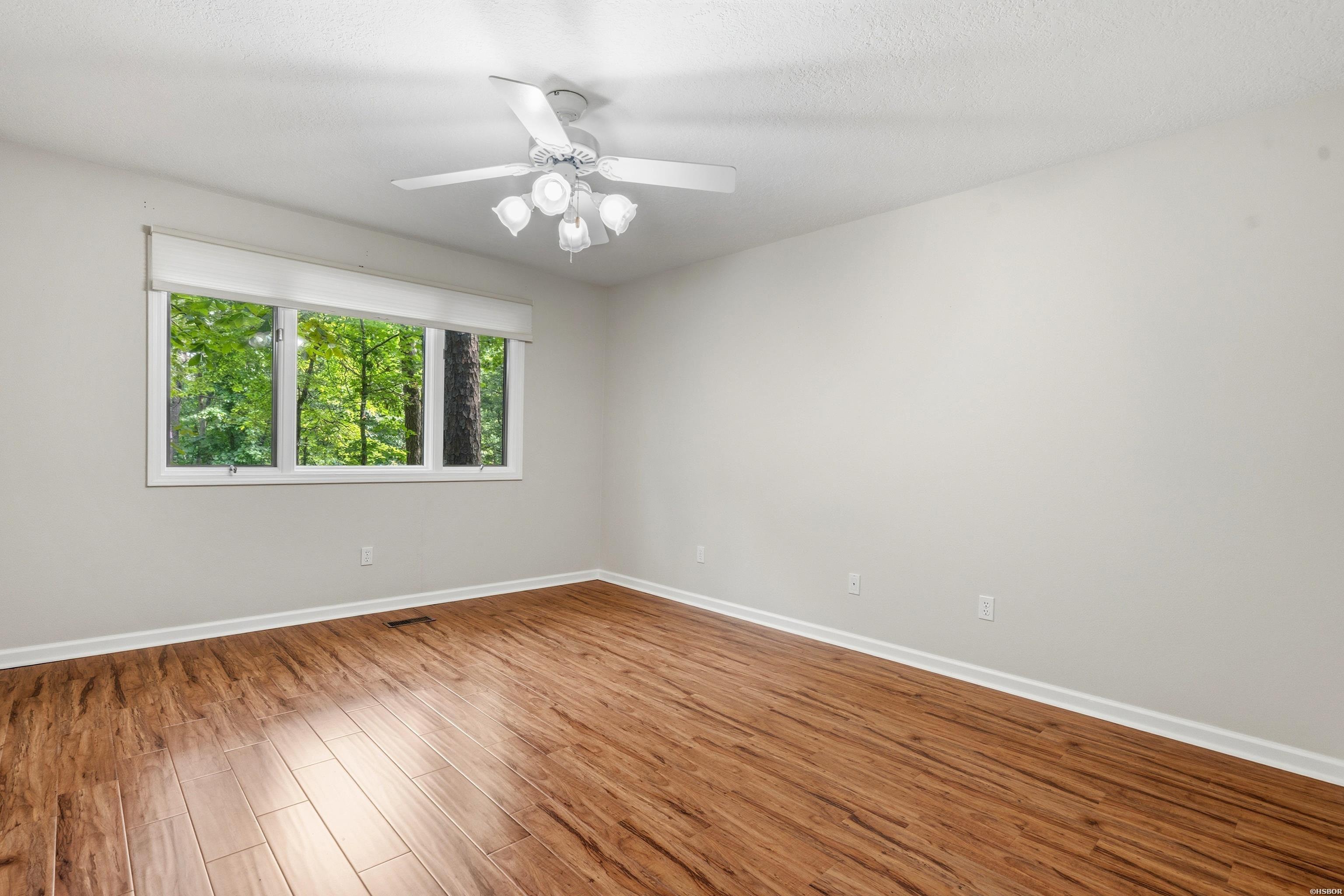 4 Curso Lane Property Photo 24