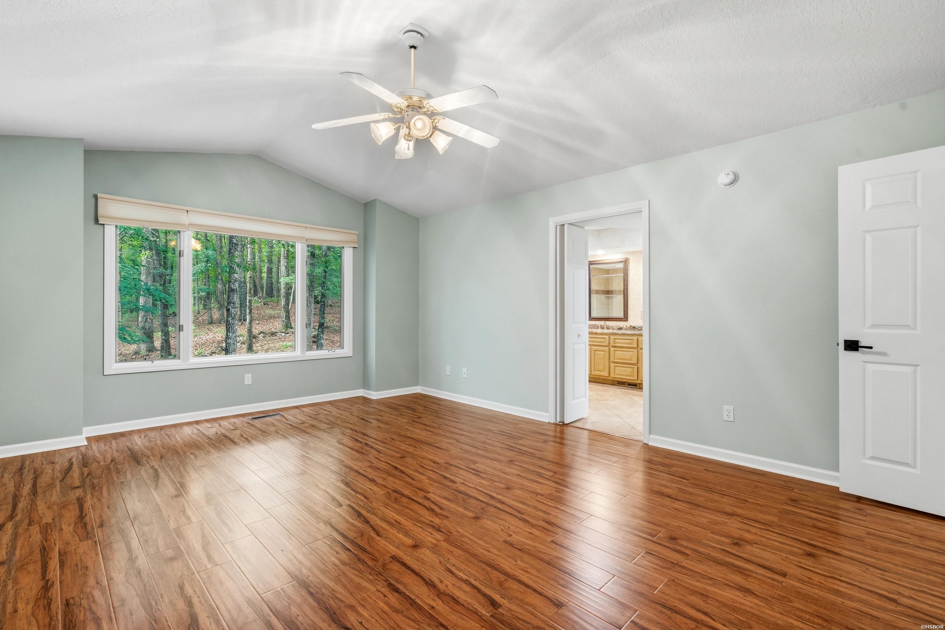 4 Curso Lane Property Photo 27