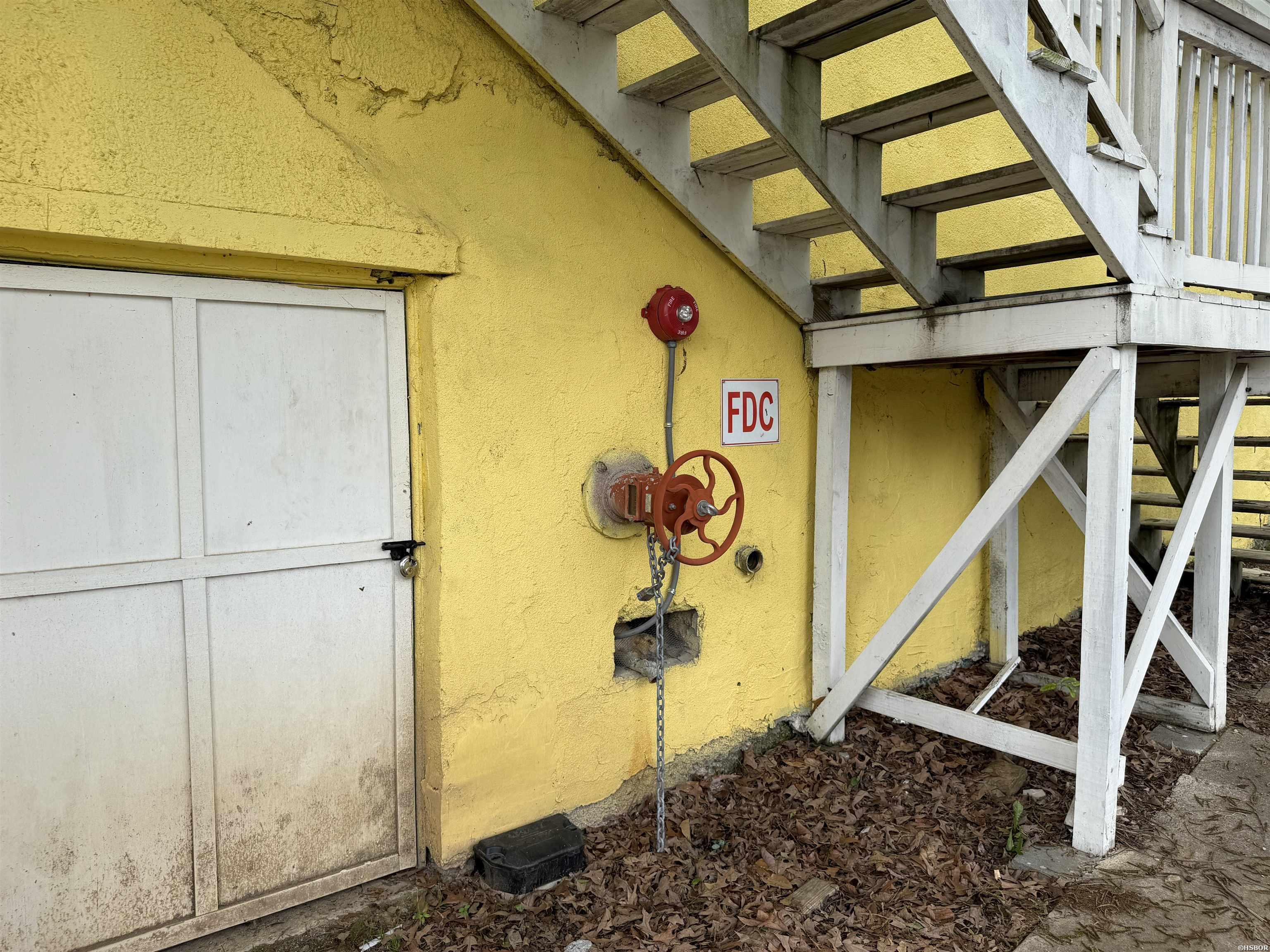 432 Spring Street Property Photo 6