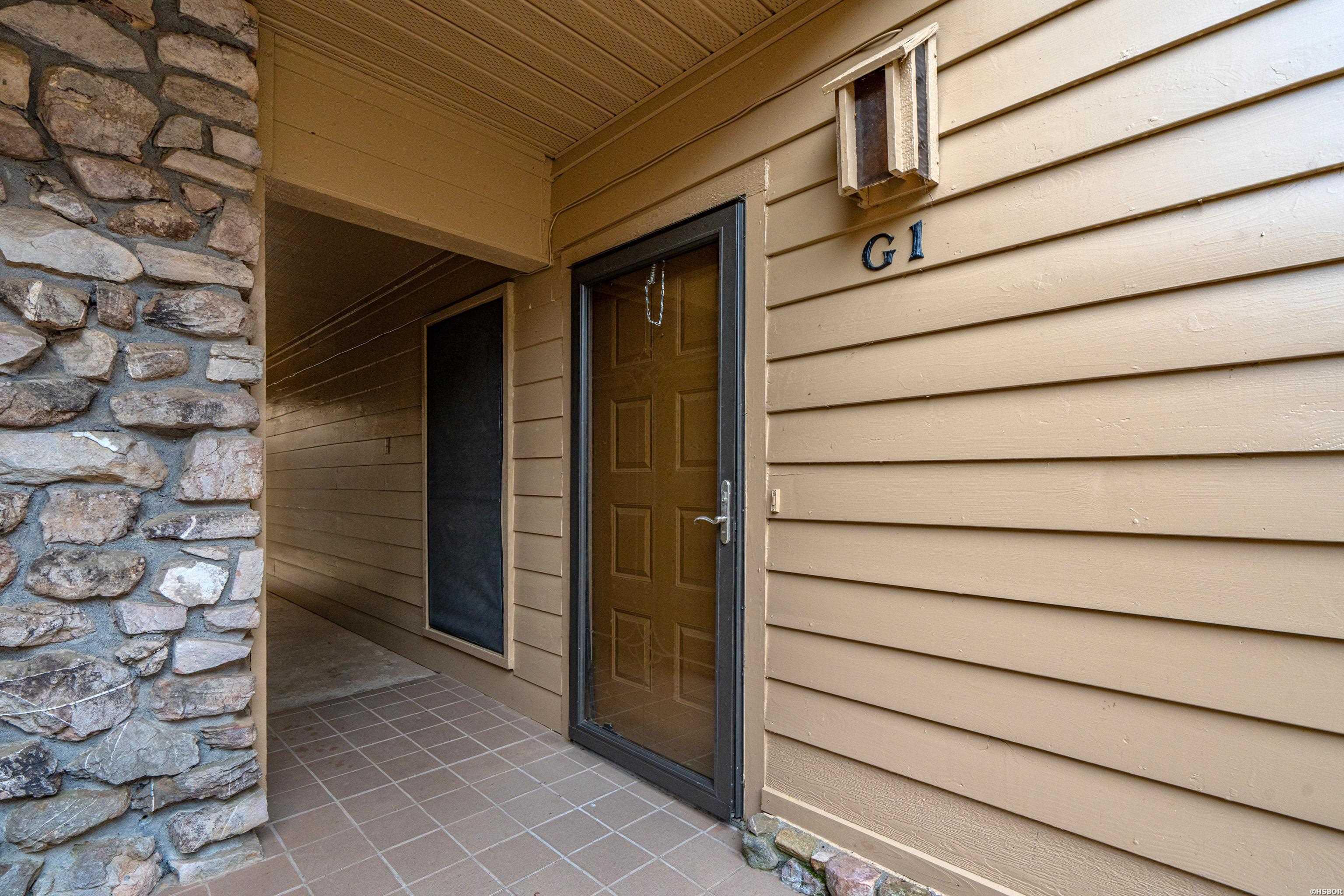 724 Weston Road Property Photo 6