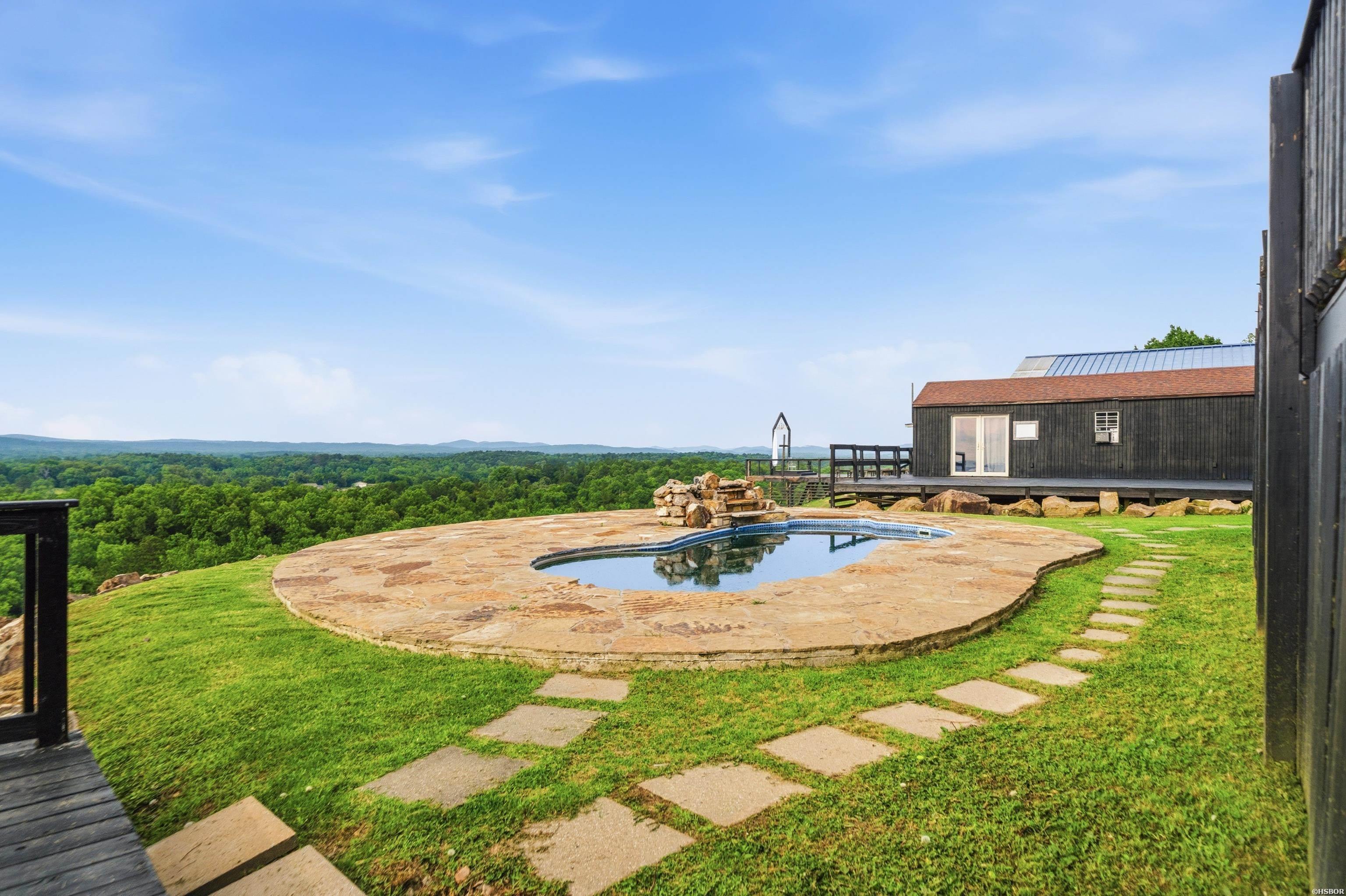 115 East Hawkview Place Property Photo 44