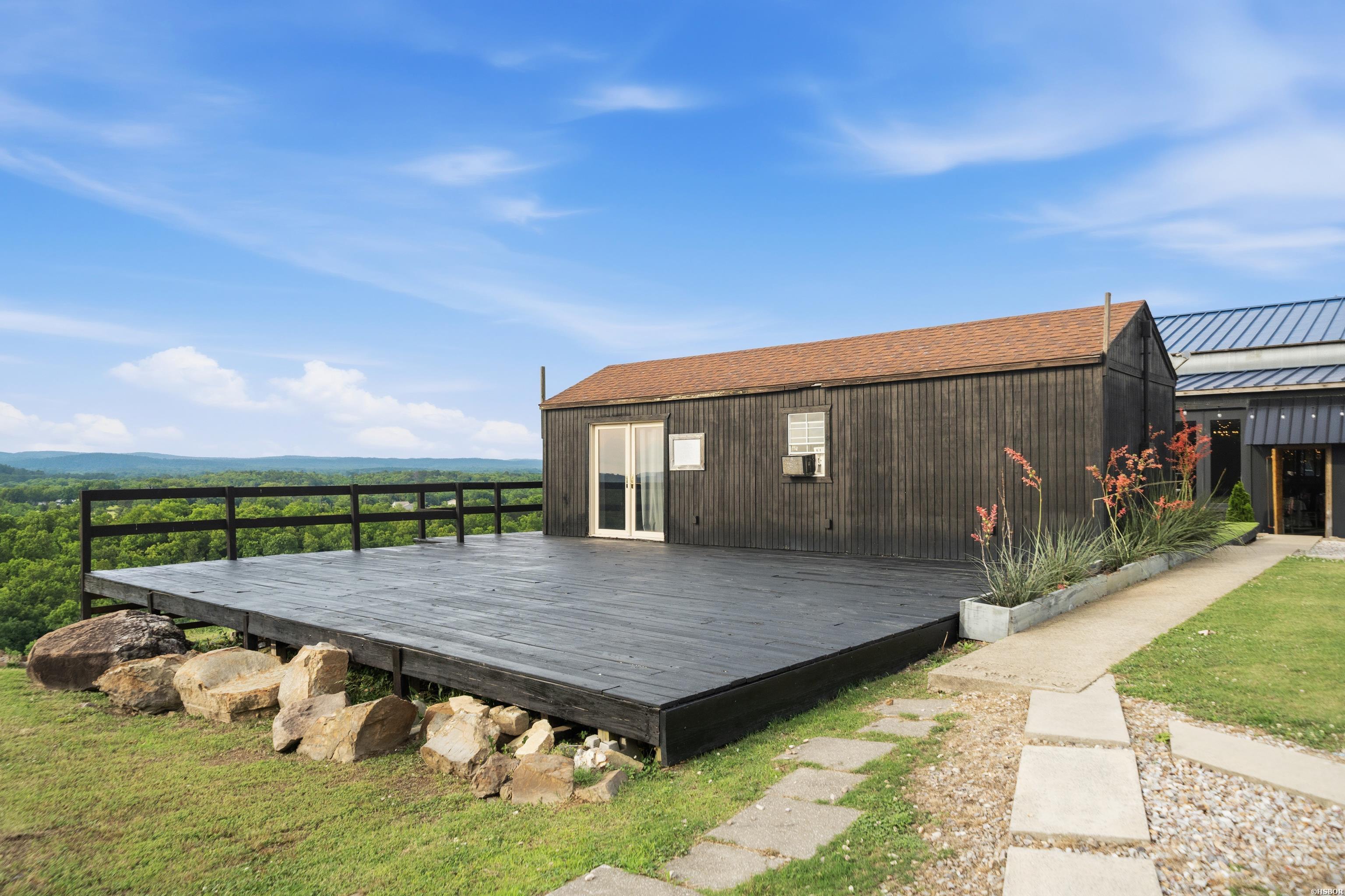 115 East Hawkview Place Property Photo 47