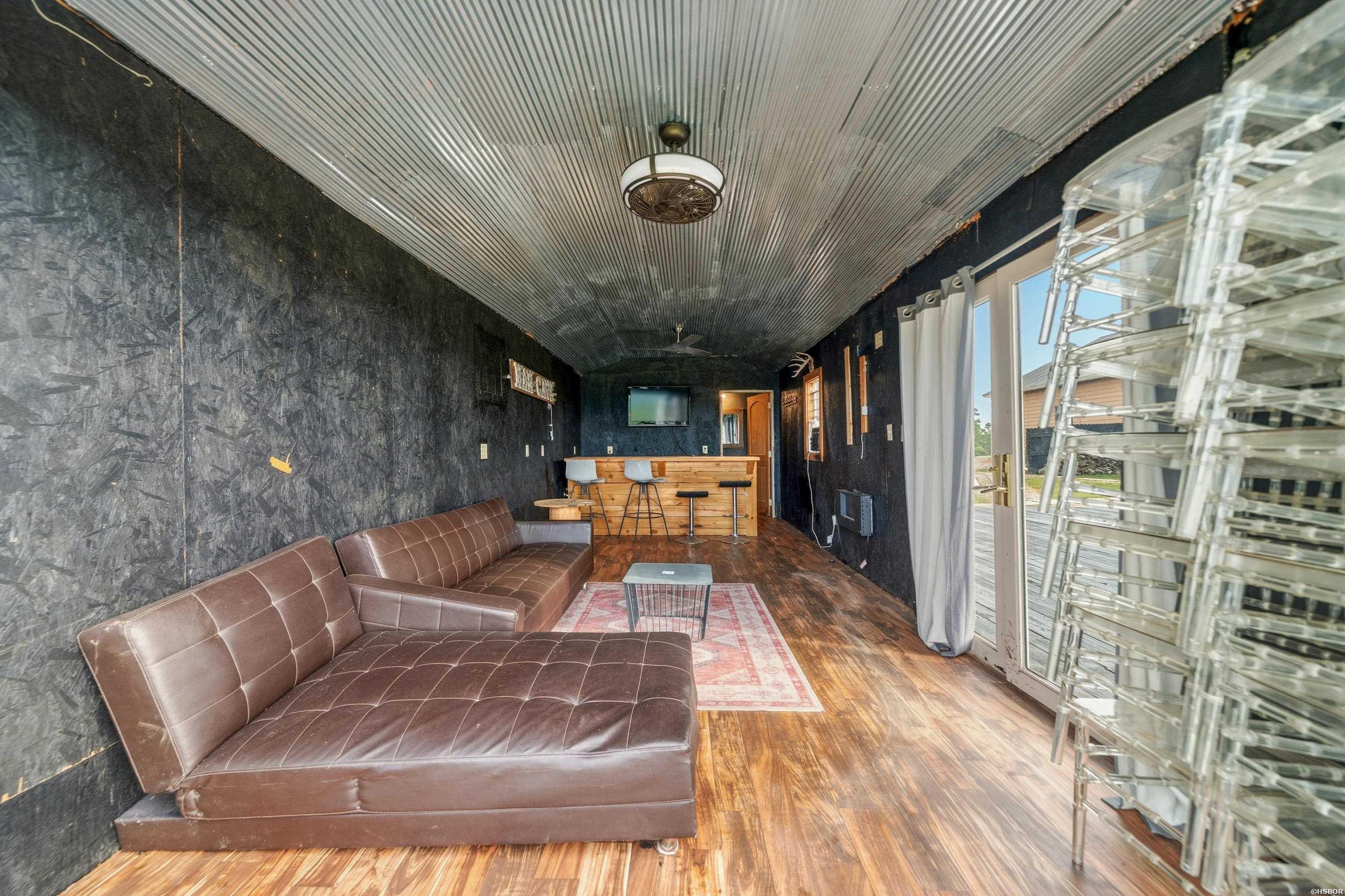 115 East Hawkview Place Property Photo 49
