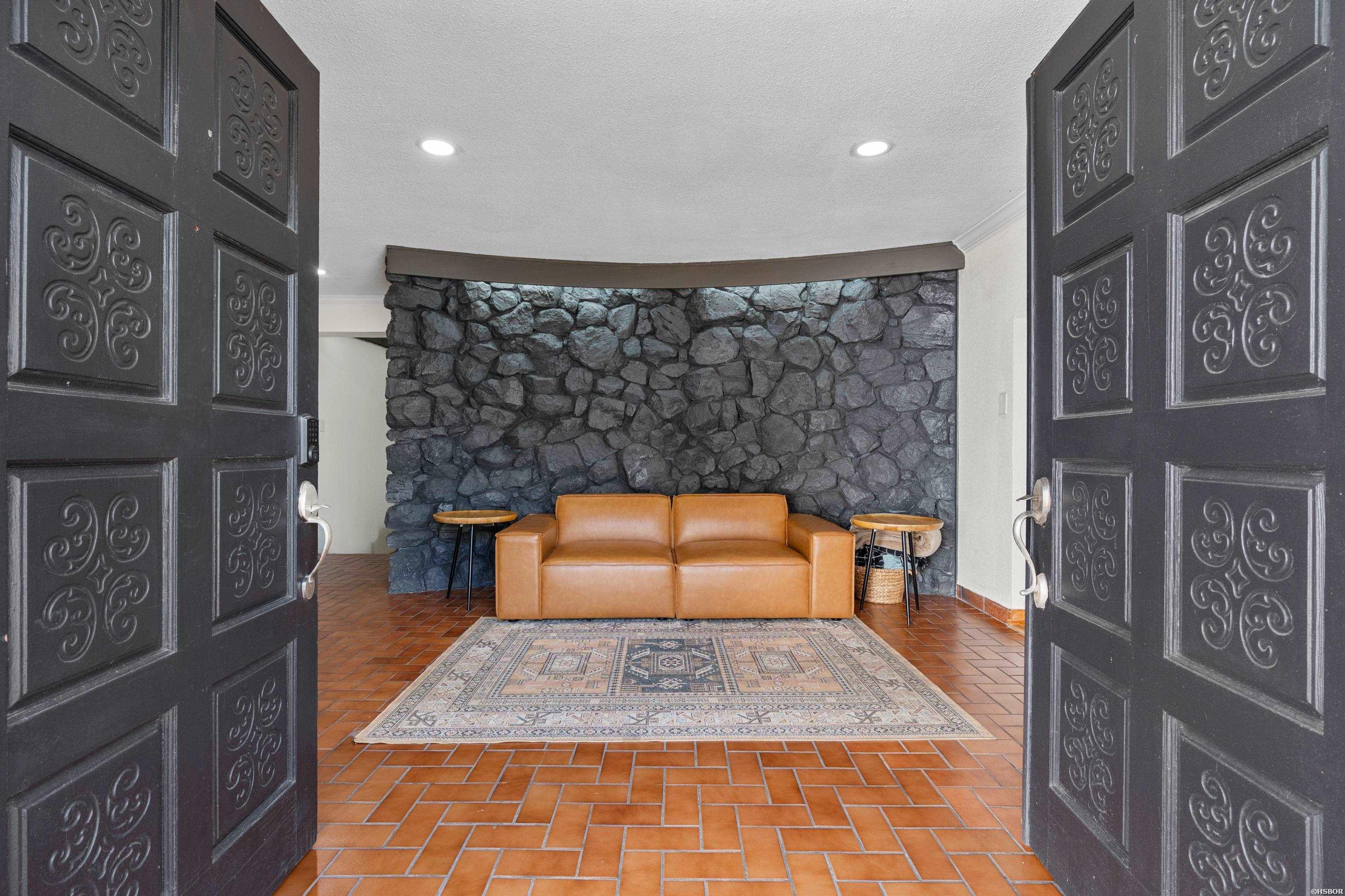 201 Aberina Street Property Photo 4