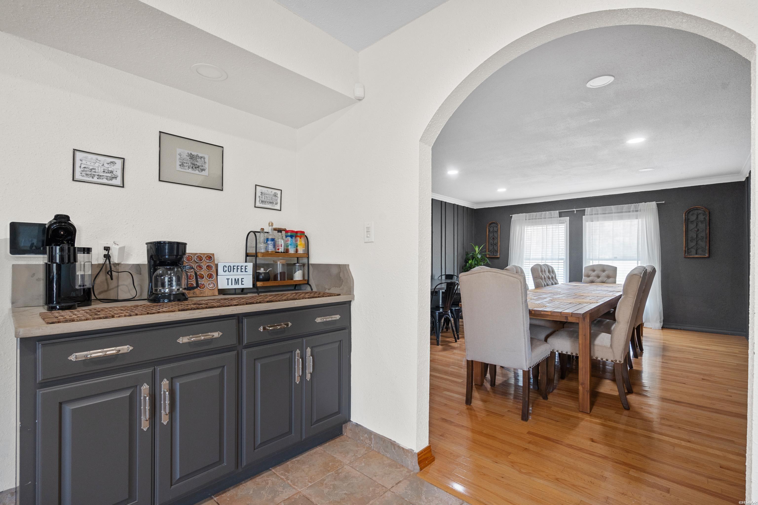 201 Aberina Street Property Photo 14