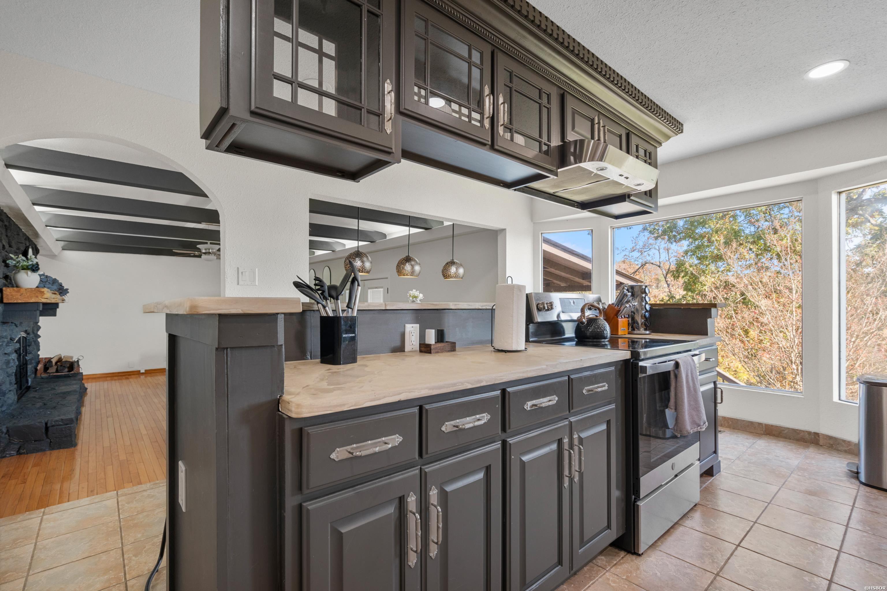 201 Aberina Street Property Photo 18