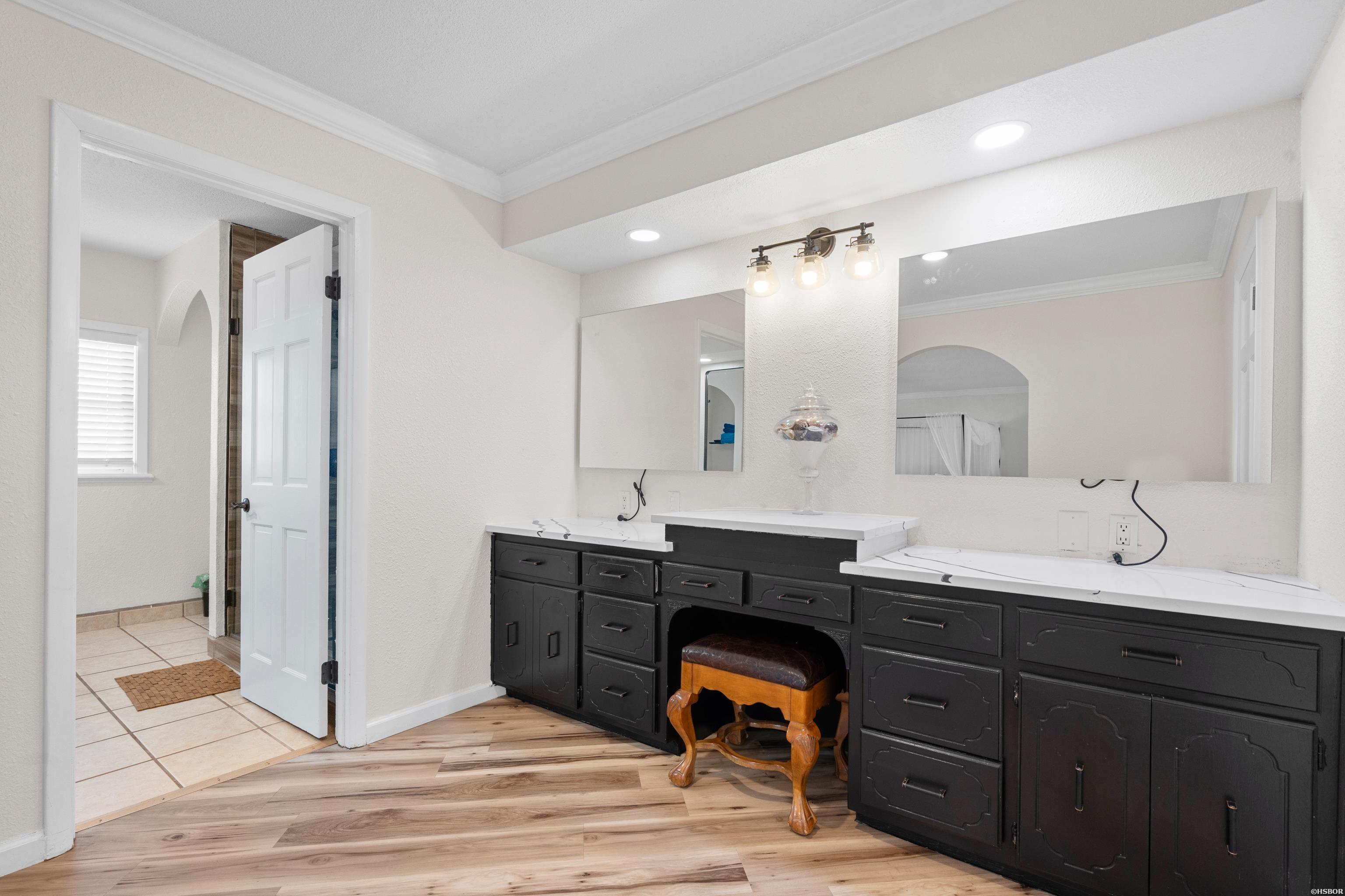 201 Aberina Street Property Photo 30