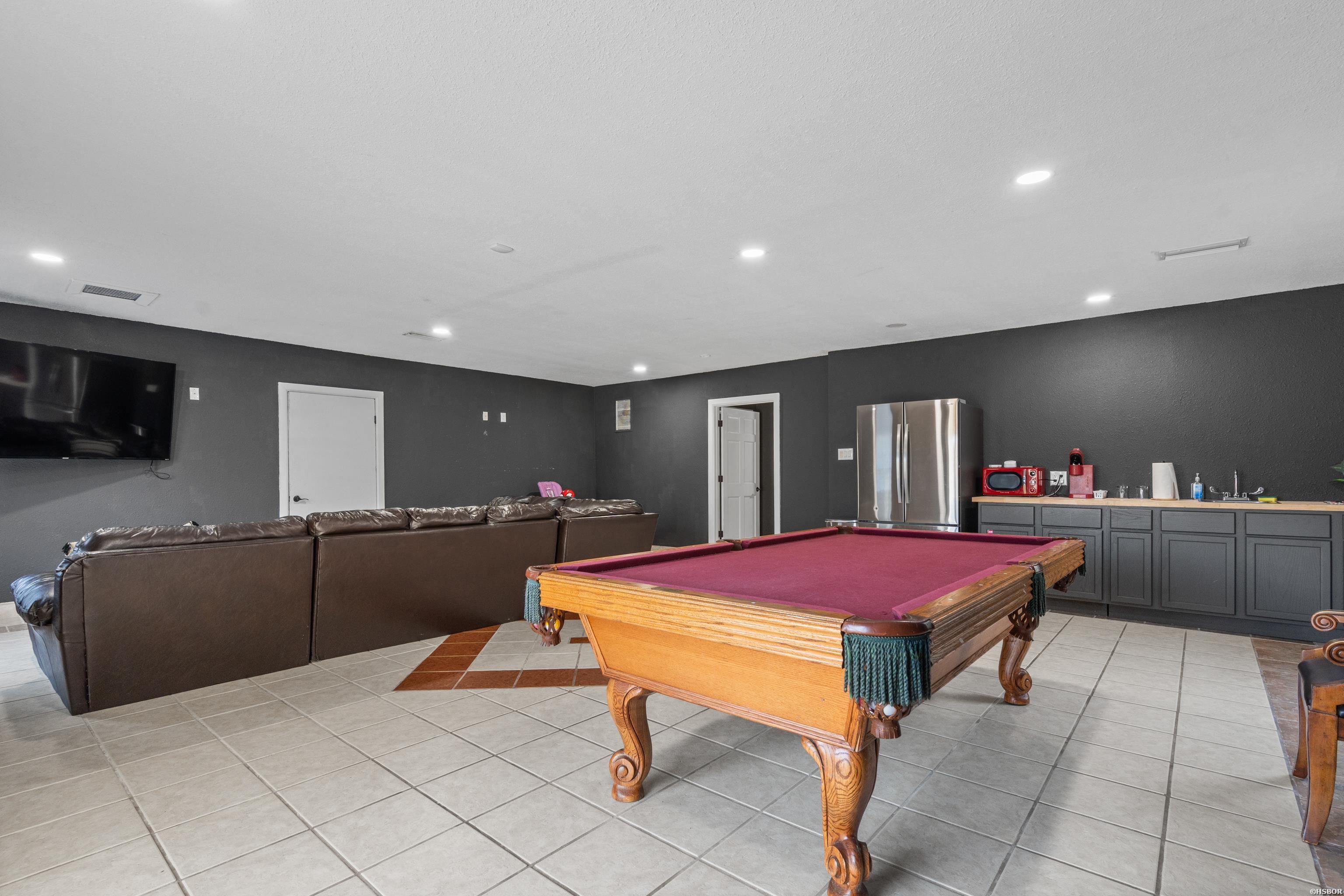 201 Aberina Street Property Photo 44
