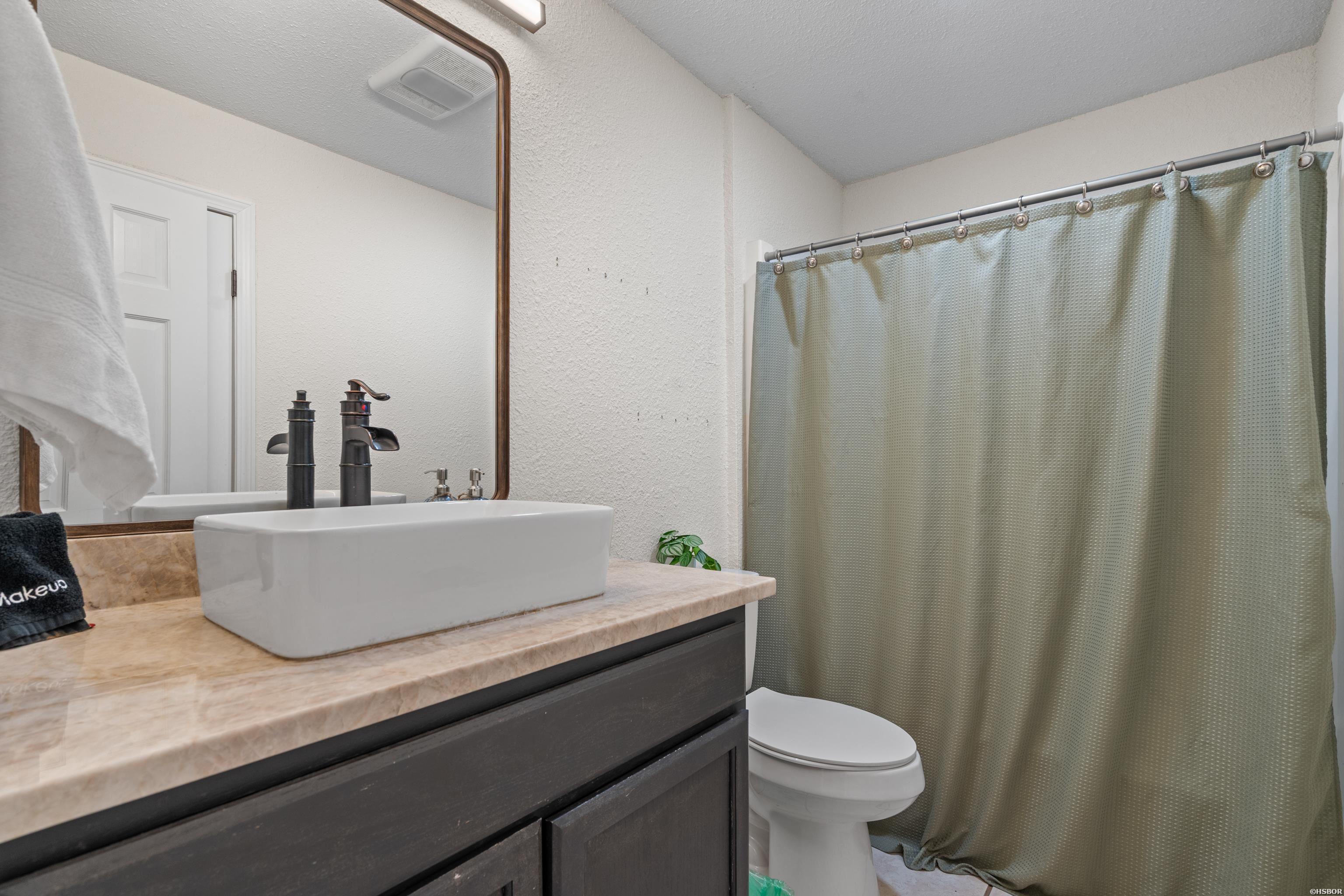 201 Aberina Street Property Photo 47