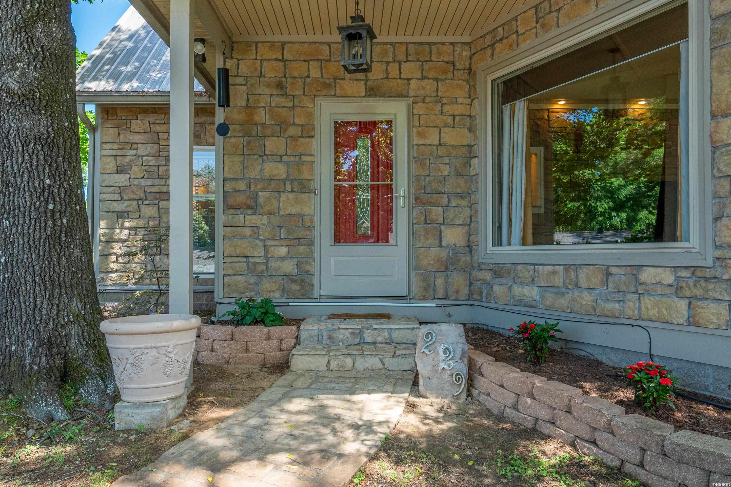 229 Little John Trail Property Photo 41