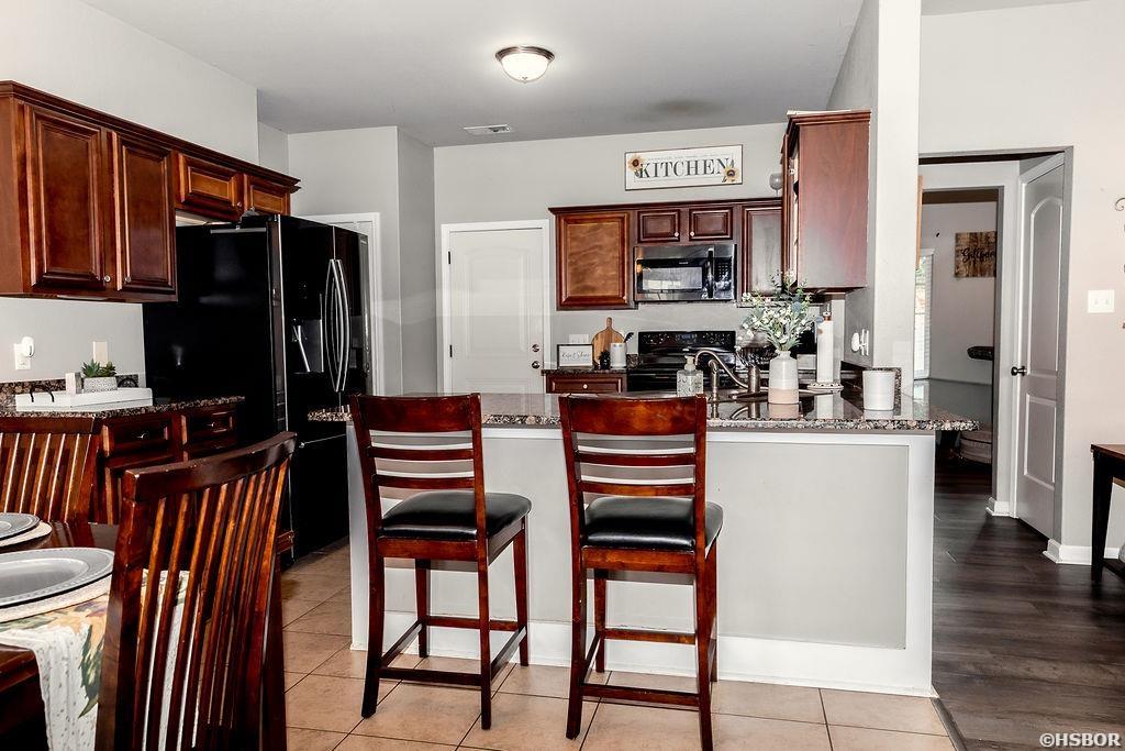 125 Eagle Gate Place Property Photo 26