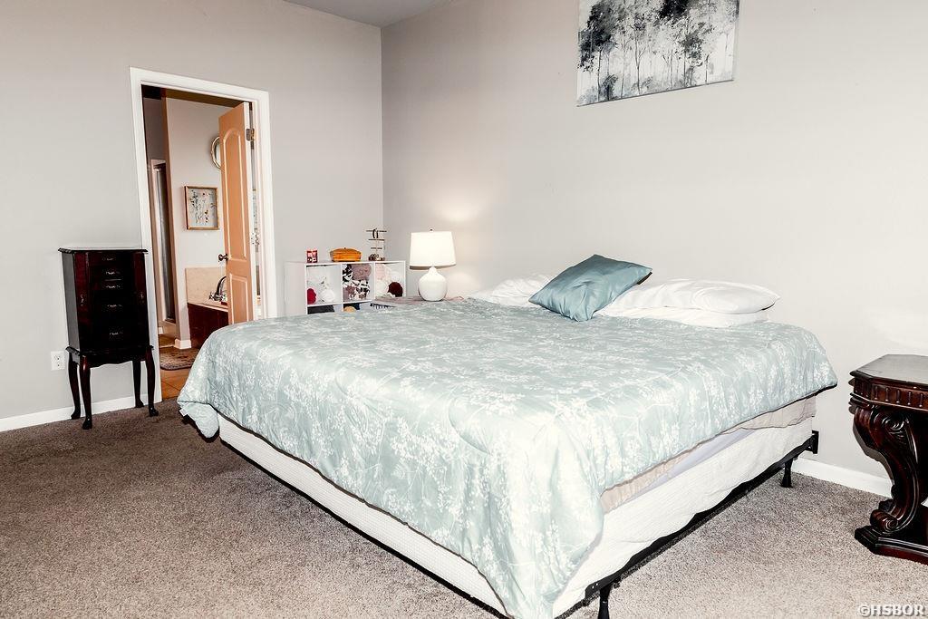 125 Eagle Gate Place Property Photo 29