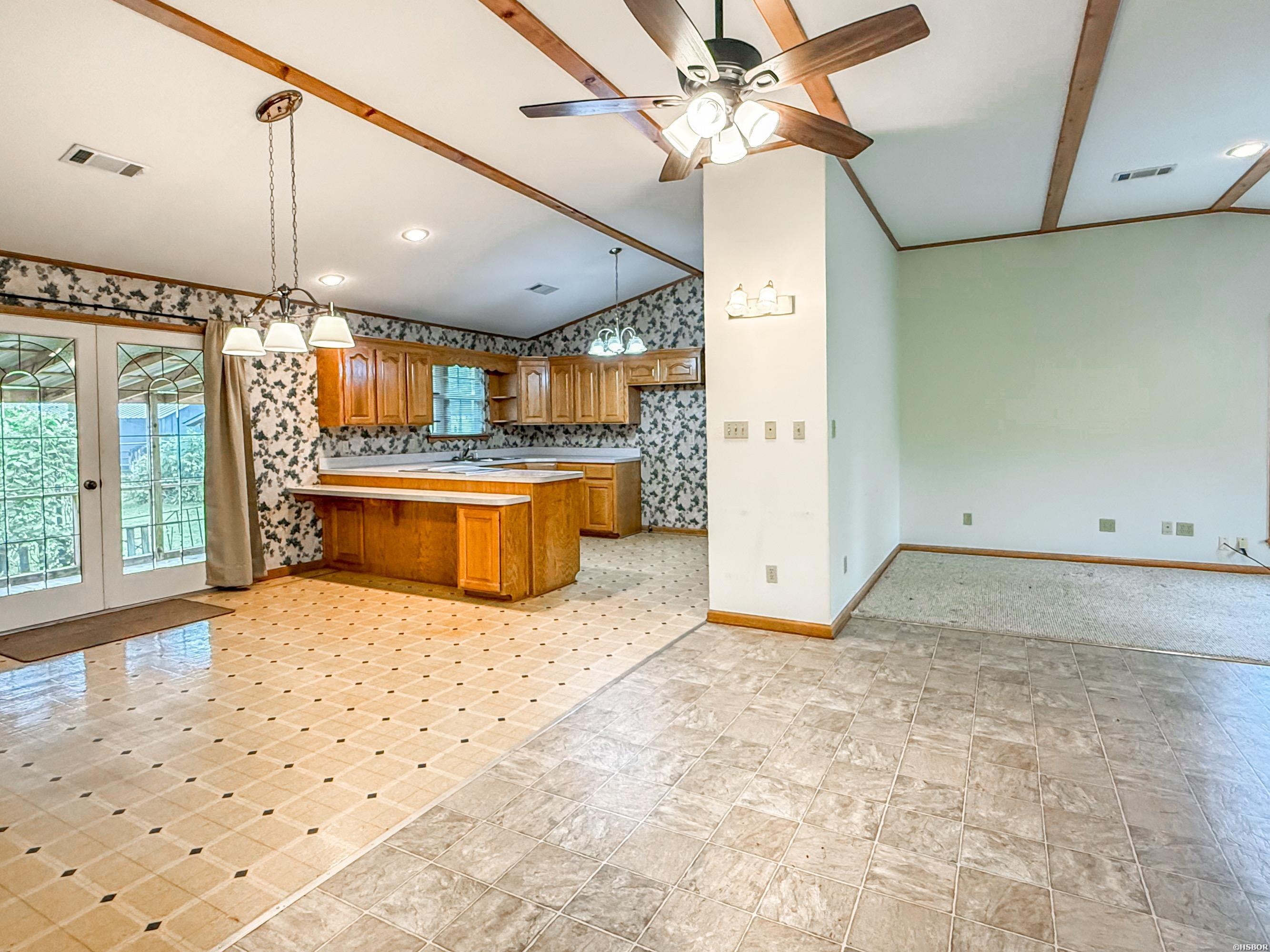 347 Deroche Lane Property Photo 11