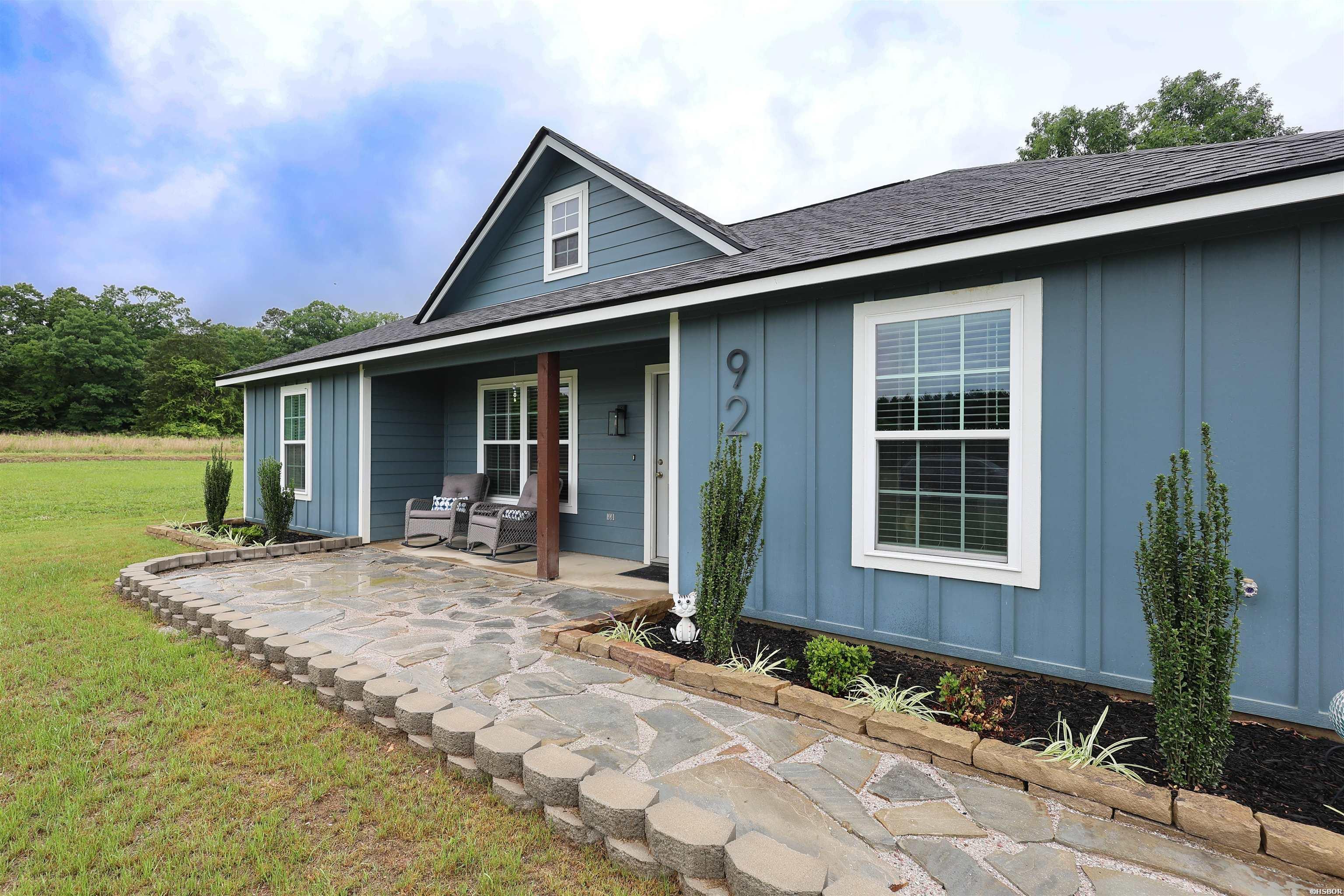 92 Reva's Way Property Photo 4