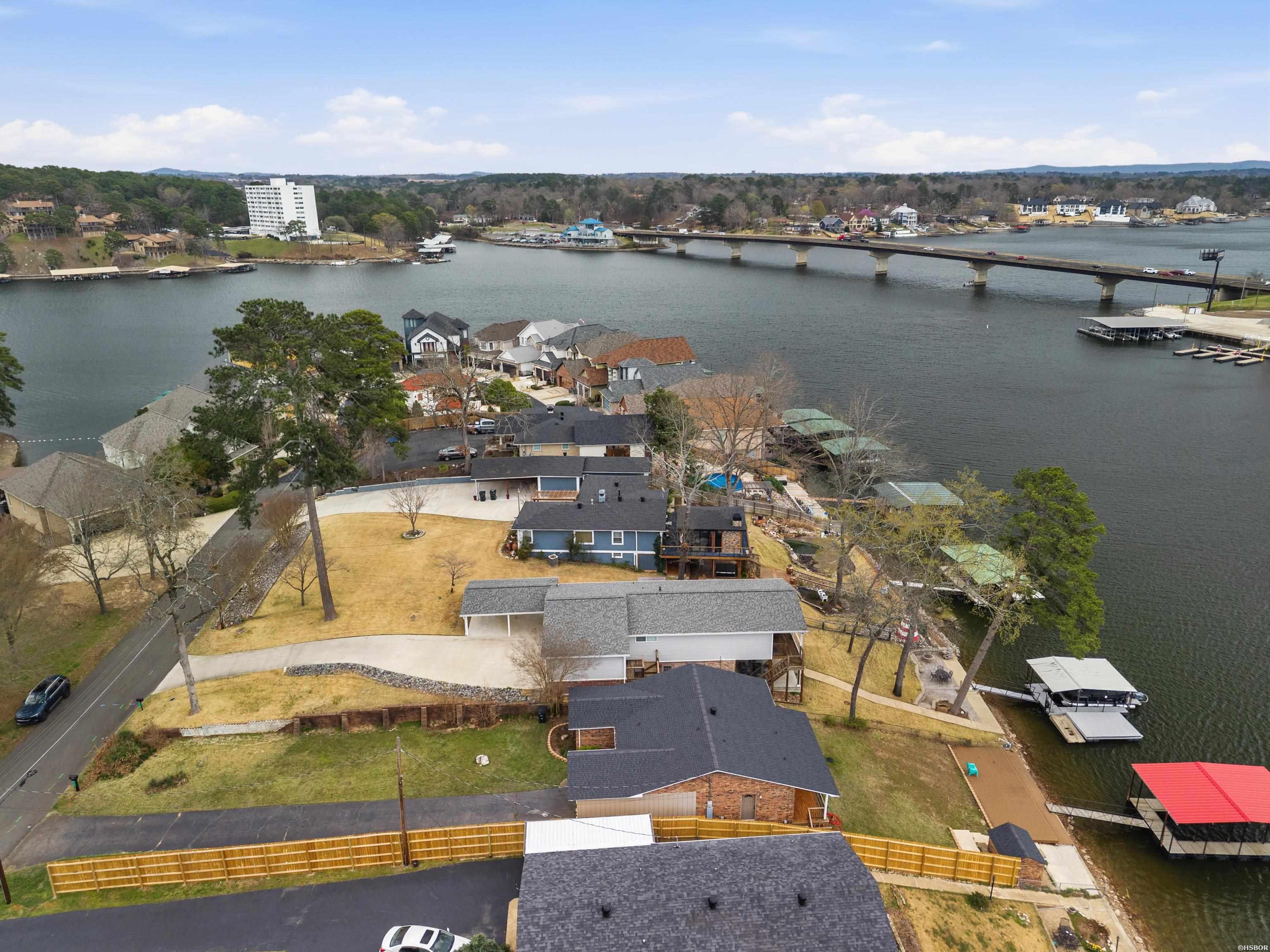 314 Paradise Point Property Photo 10