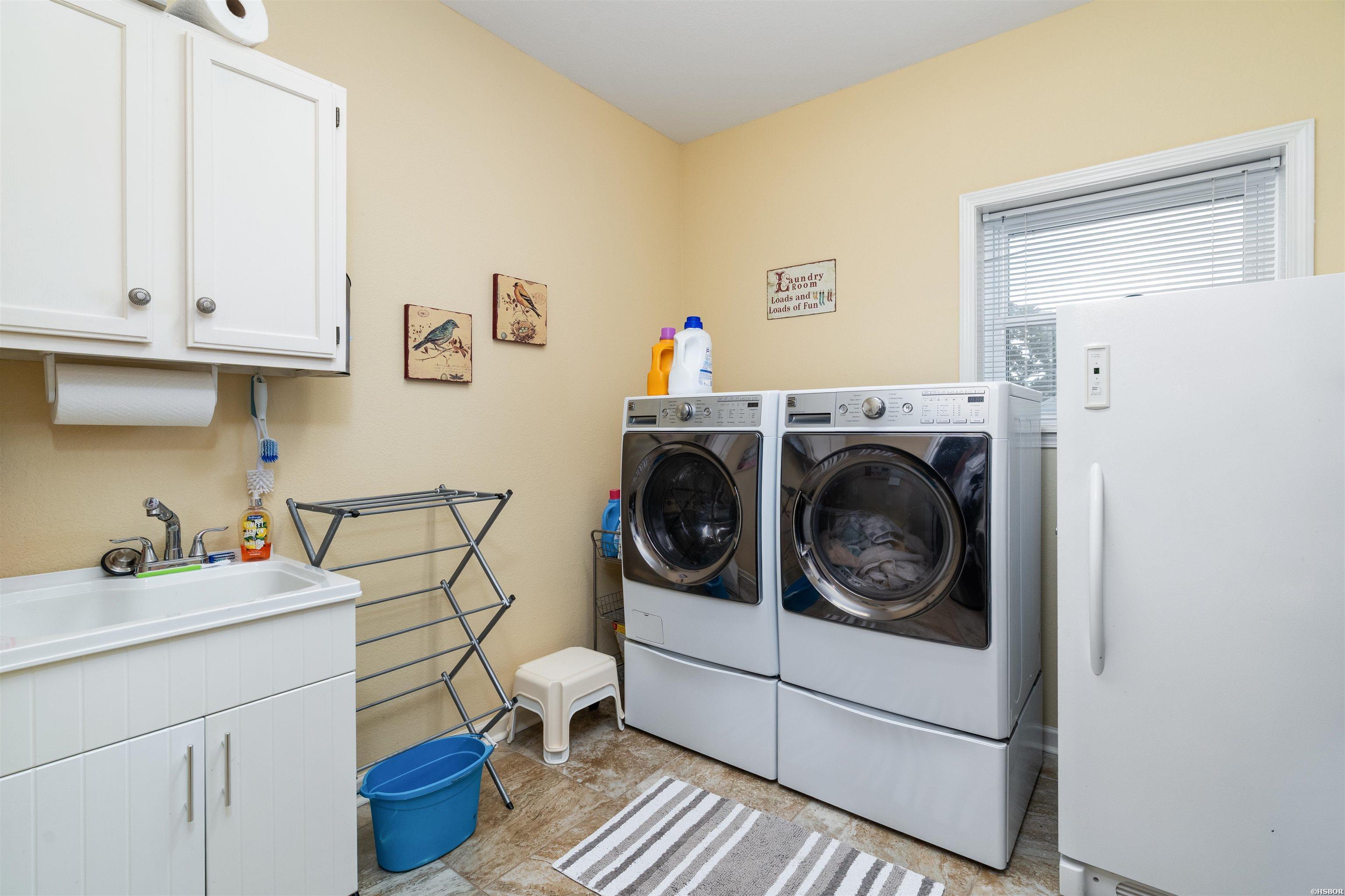109 Alexwood Property Photo 18