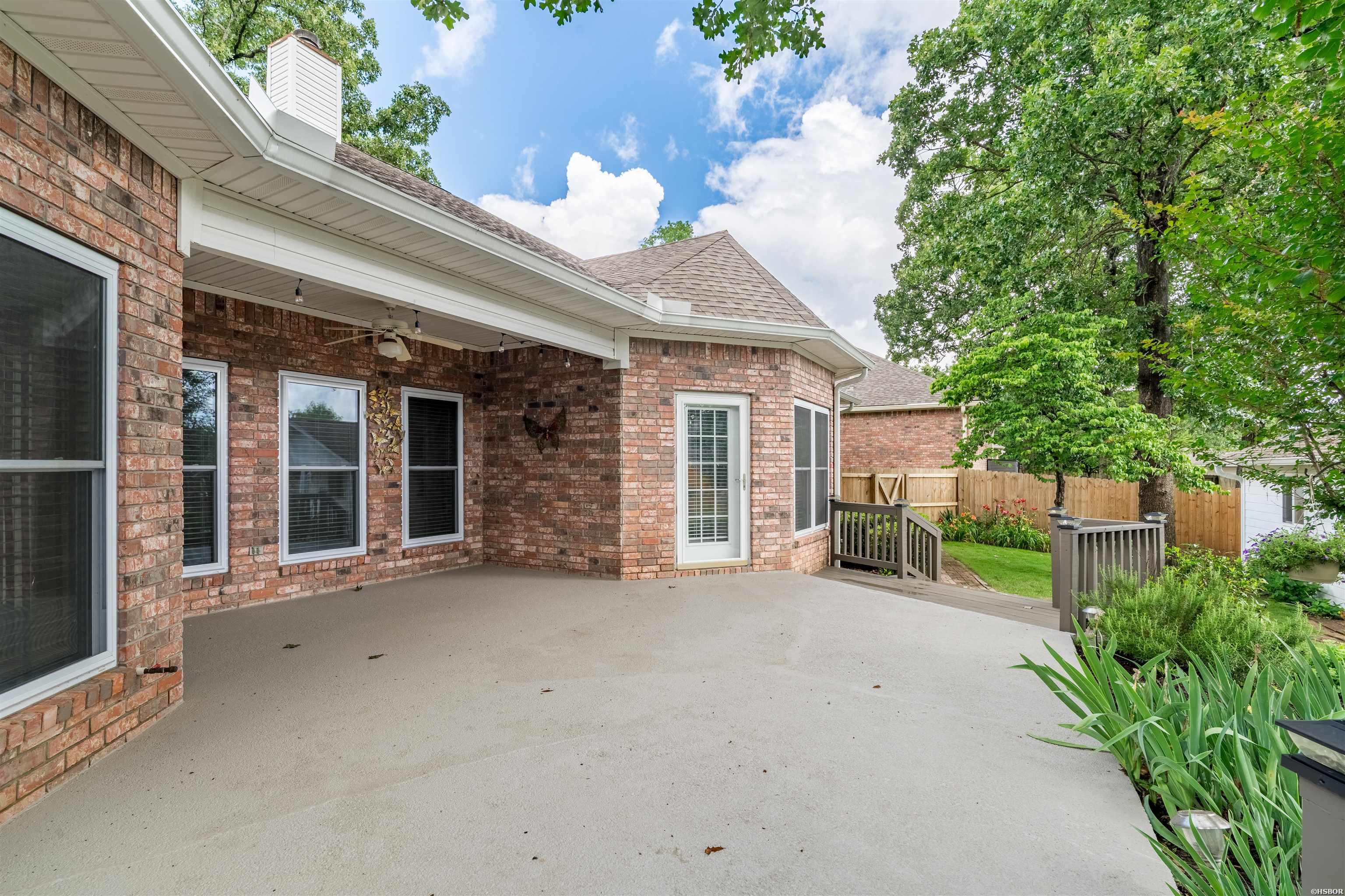 109 Alexwood Property Photo 32