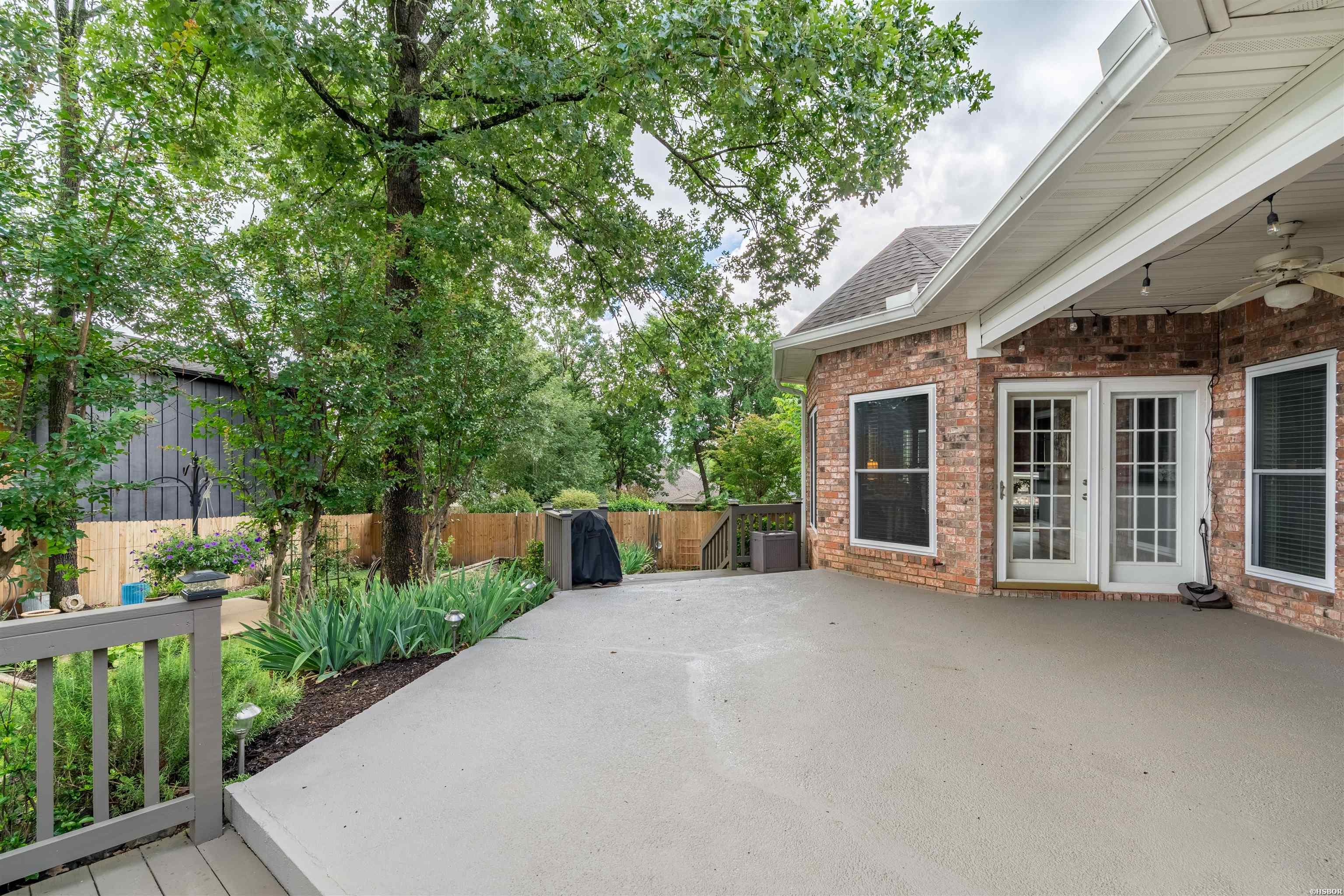 109 Alexwood Property Photo 33