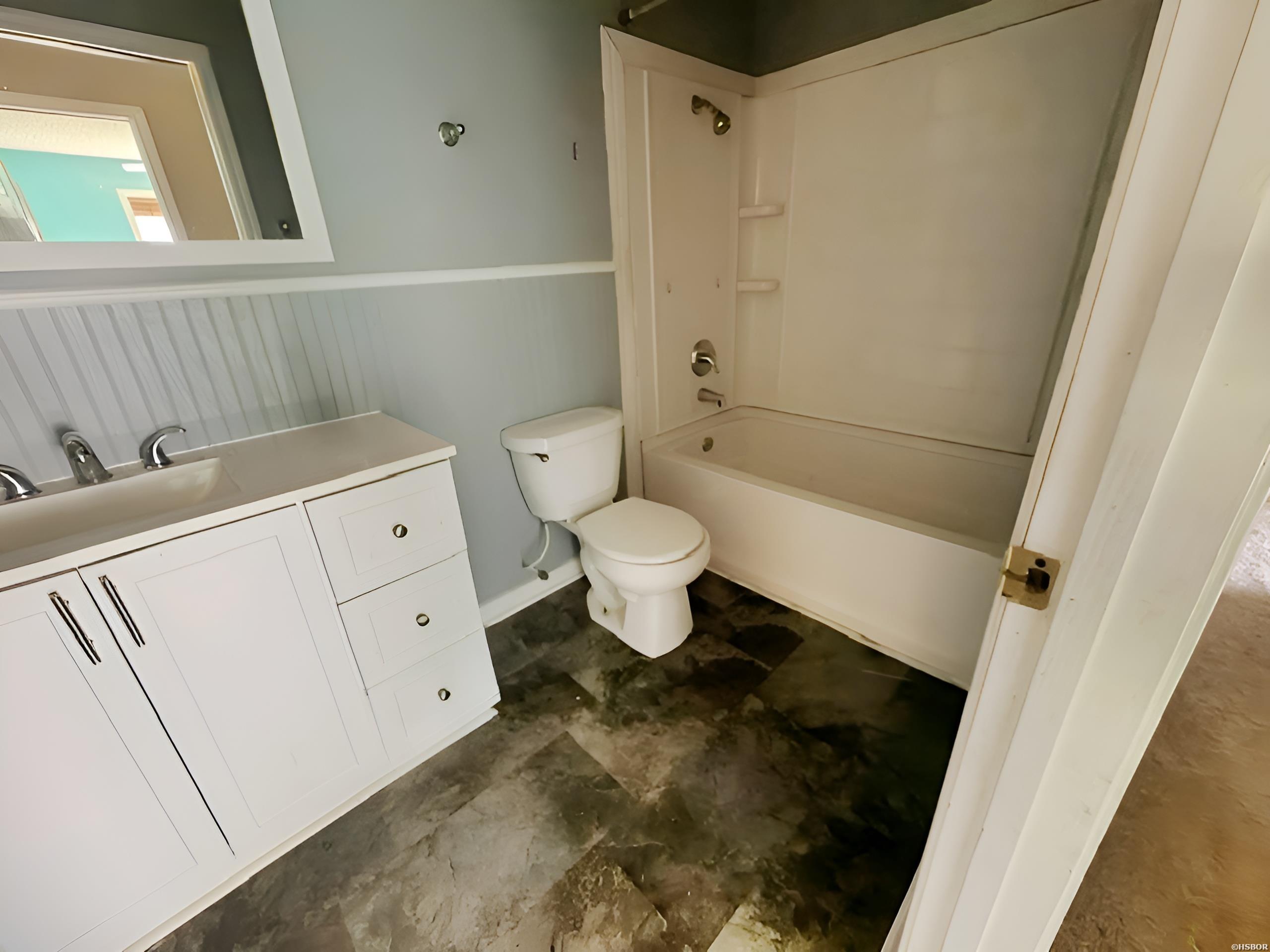 330 N 14th Street Property Photo 5