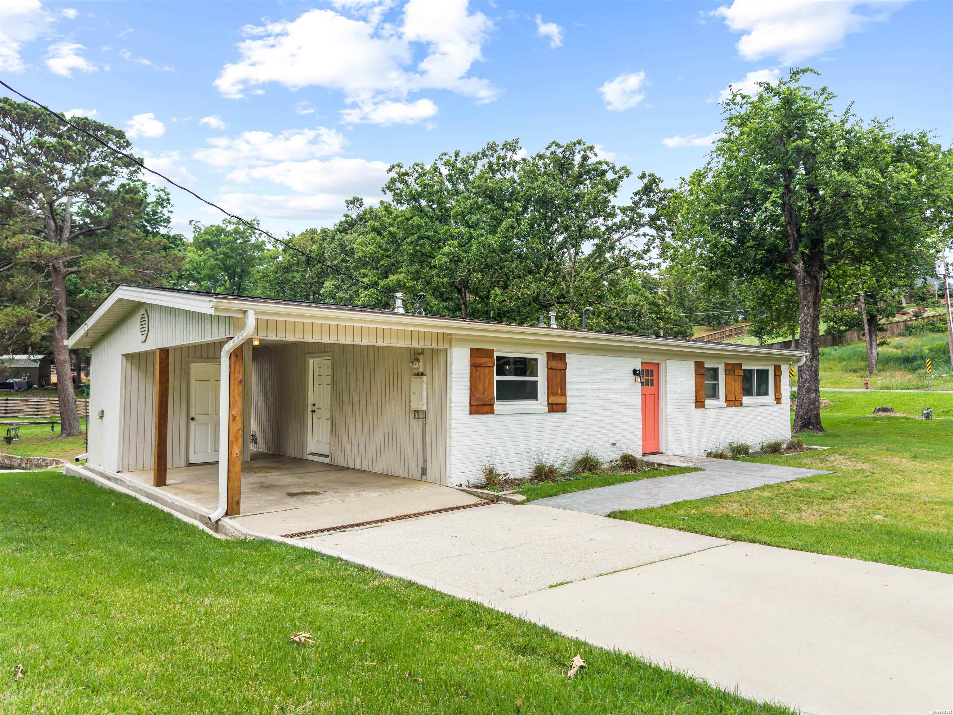 125 Lindale Circle Property Photo 41