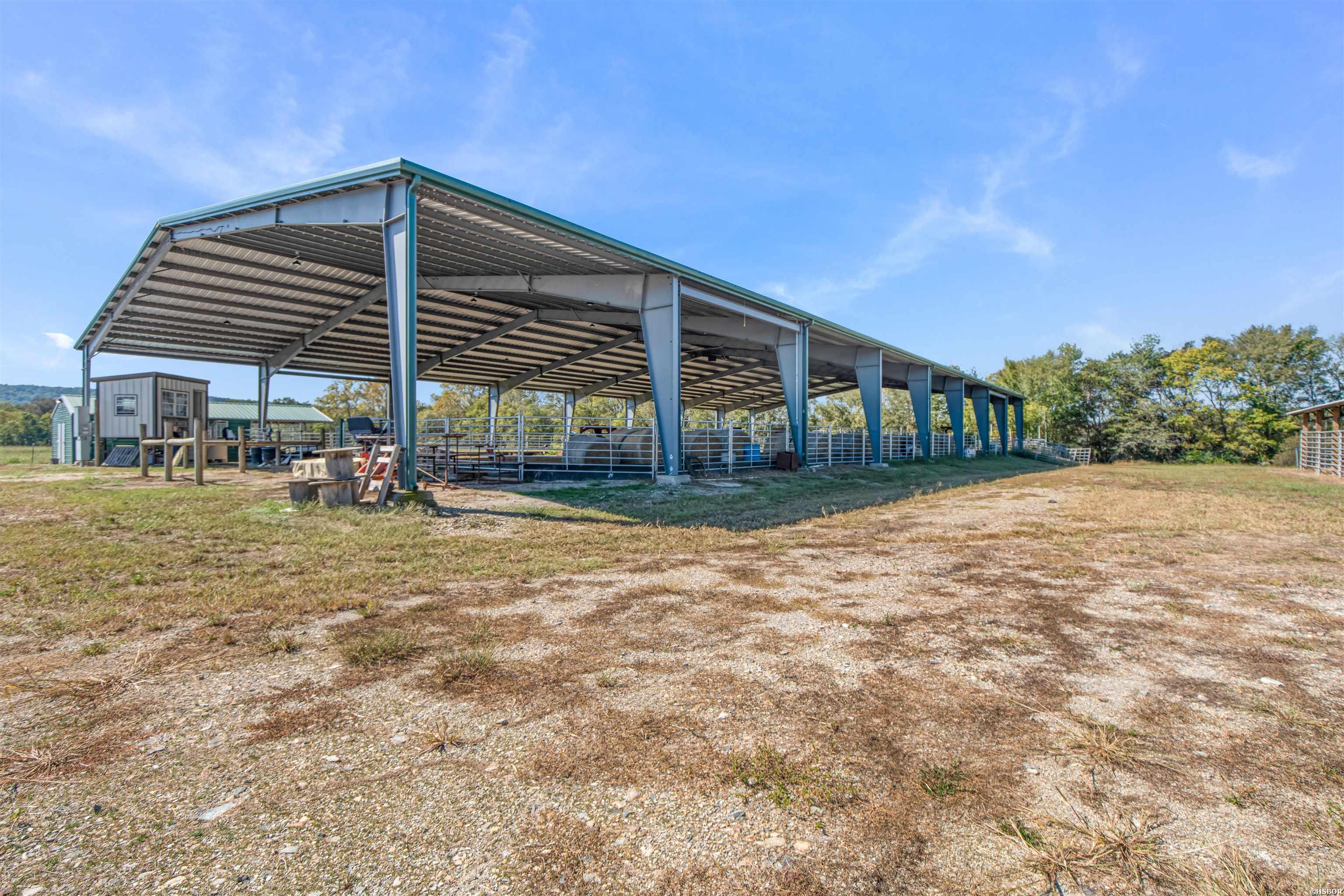 360 Hwy 27 Property Photo 10