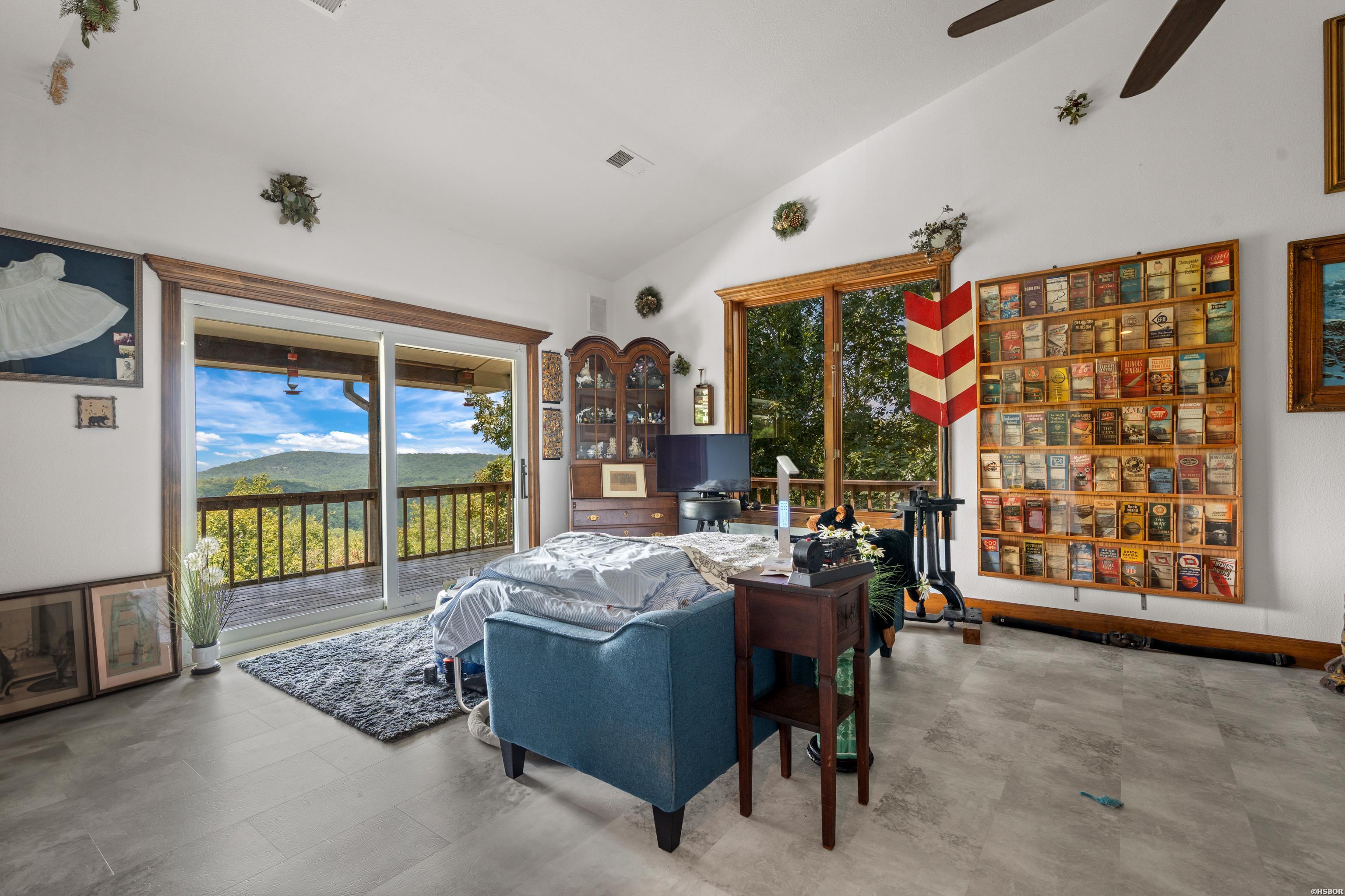 2874 Copper Hollow Trail Property Photo 13